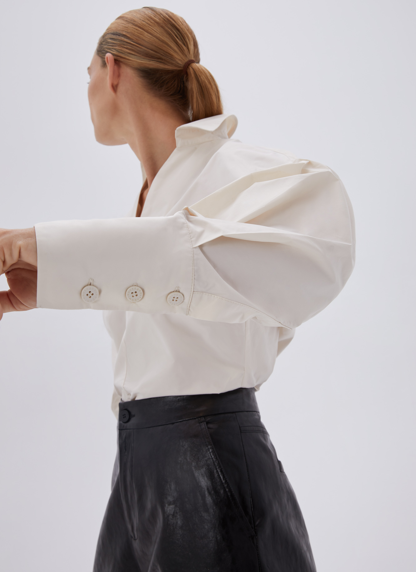 Oversize shirt with long sleeve image number 2