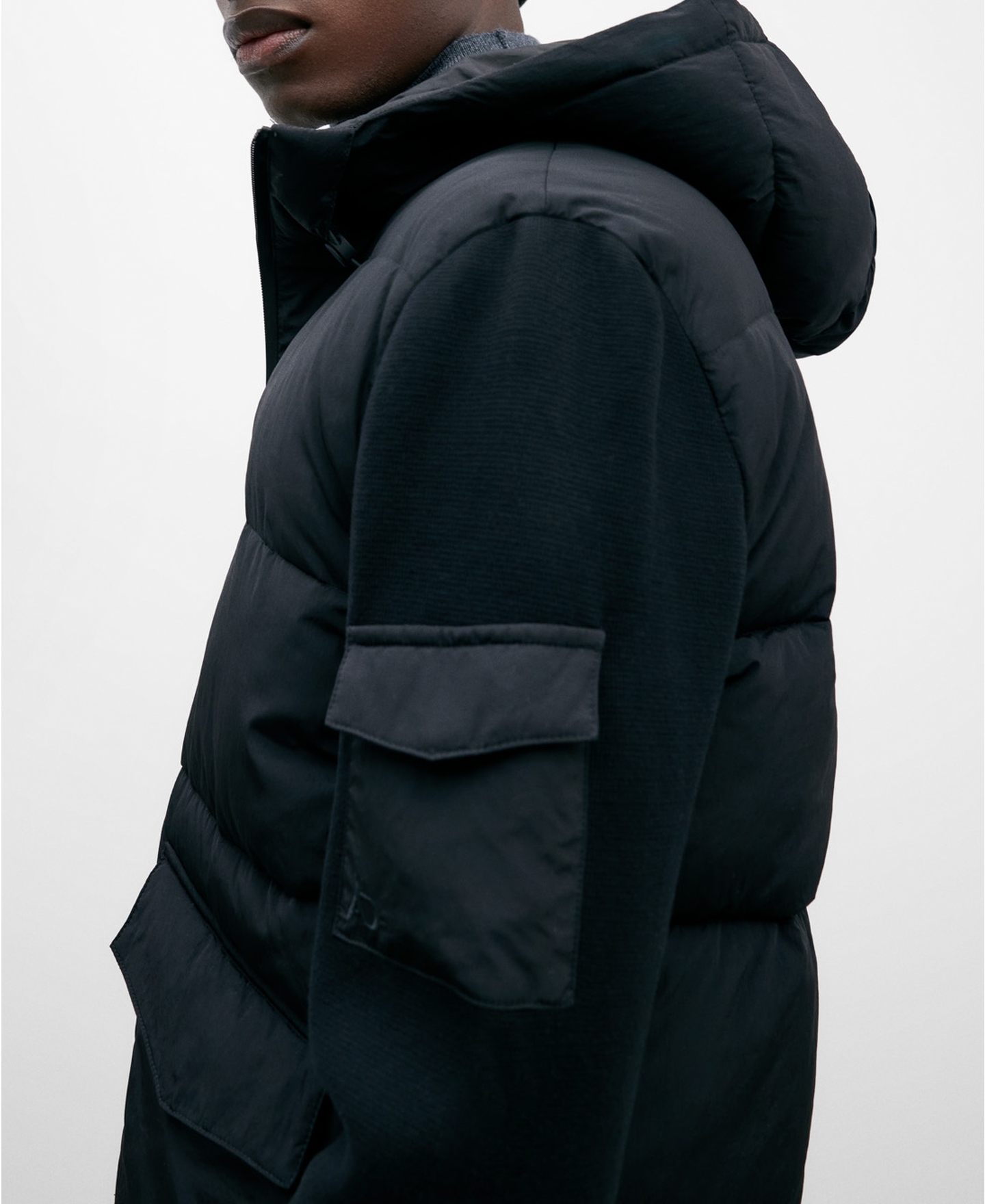 Black padded hooded jacket for men image number 3
