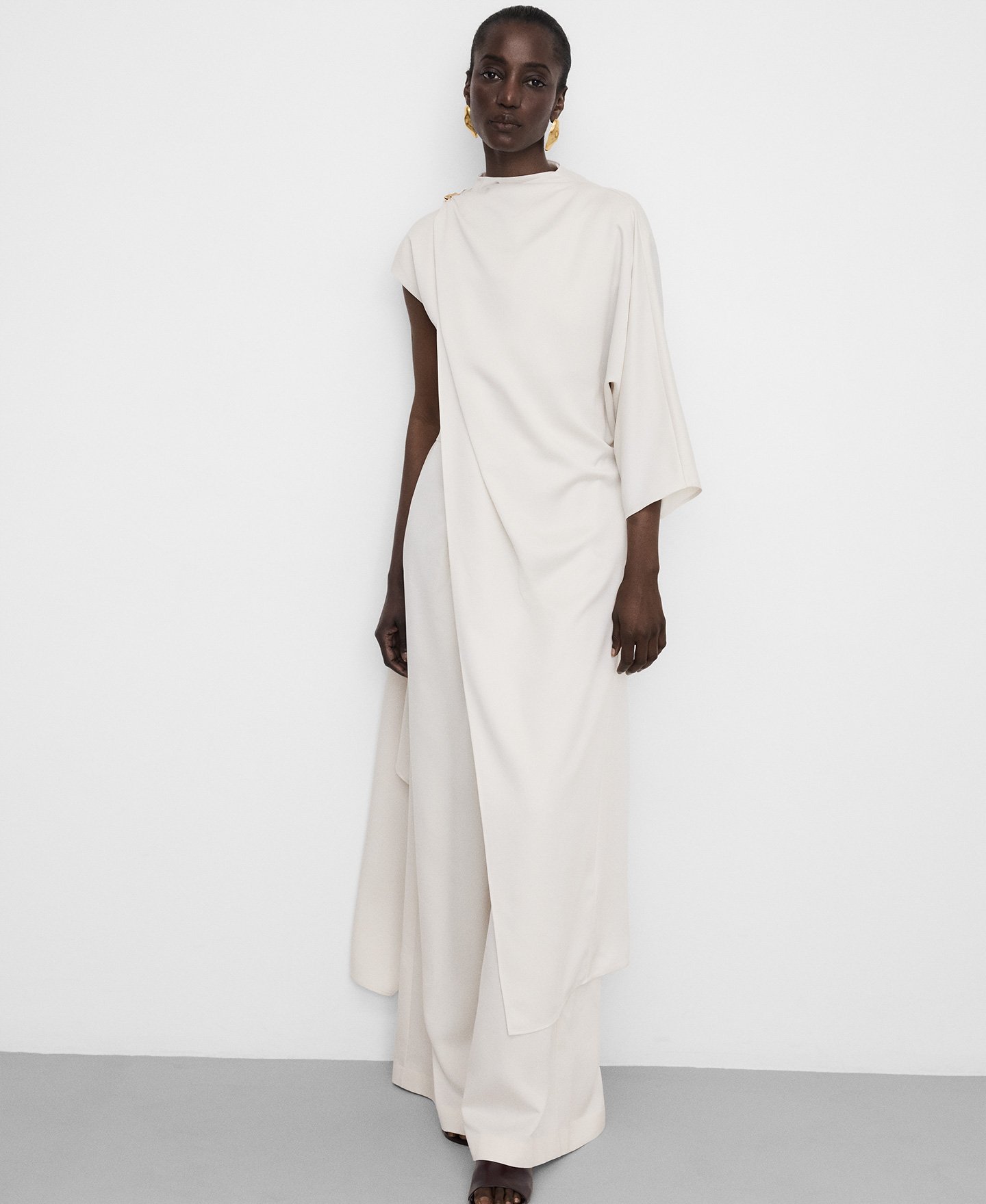 Satin asymmetric jumpsuit with cape image number 0