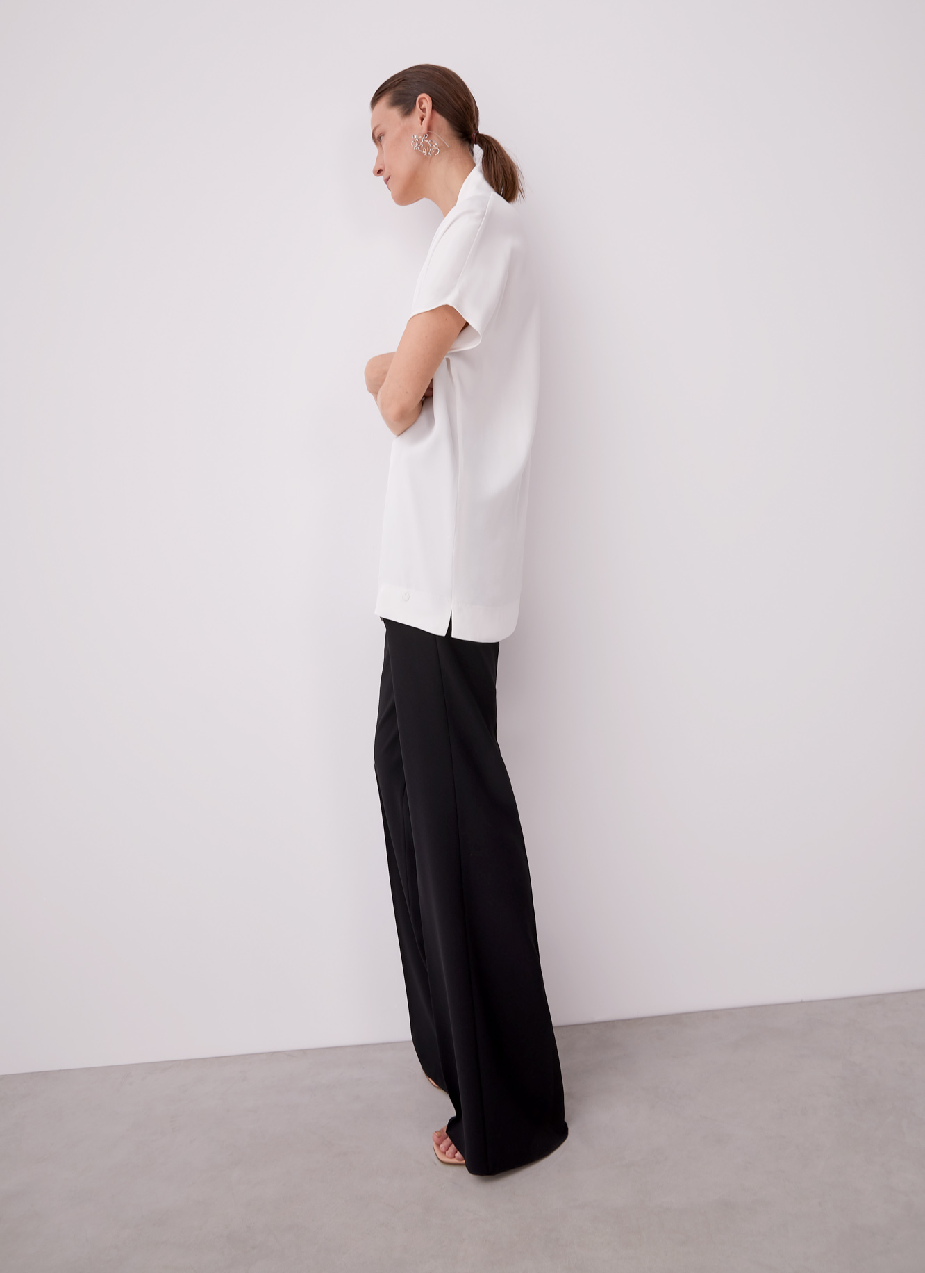 Satin viscose t-shirt image number 3