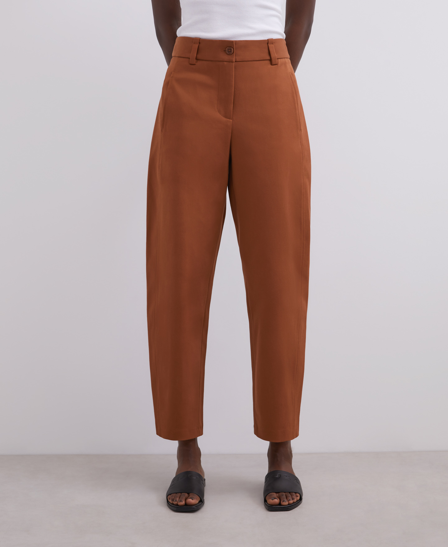 Ecru carrot cut trousers image number 0