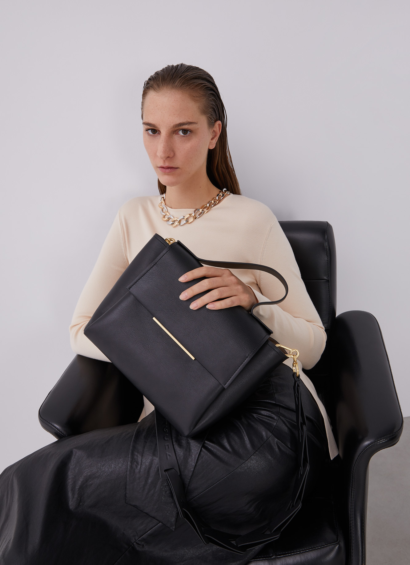 Vachetta leather lady bag image number 3