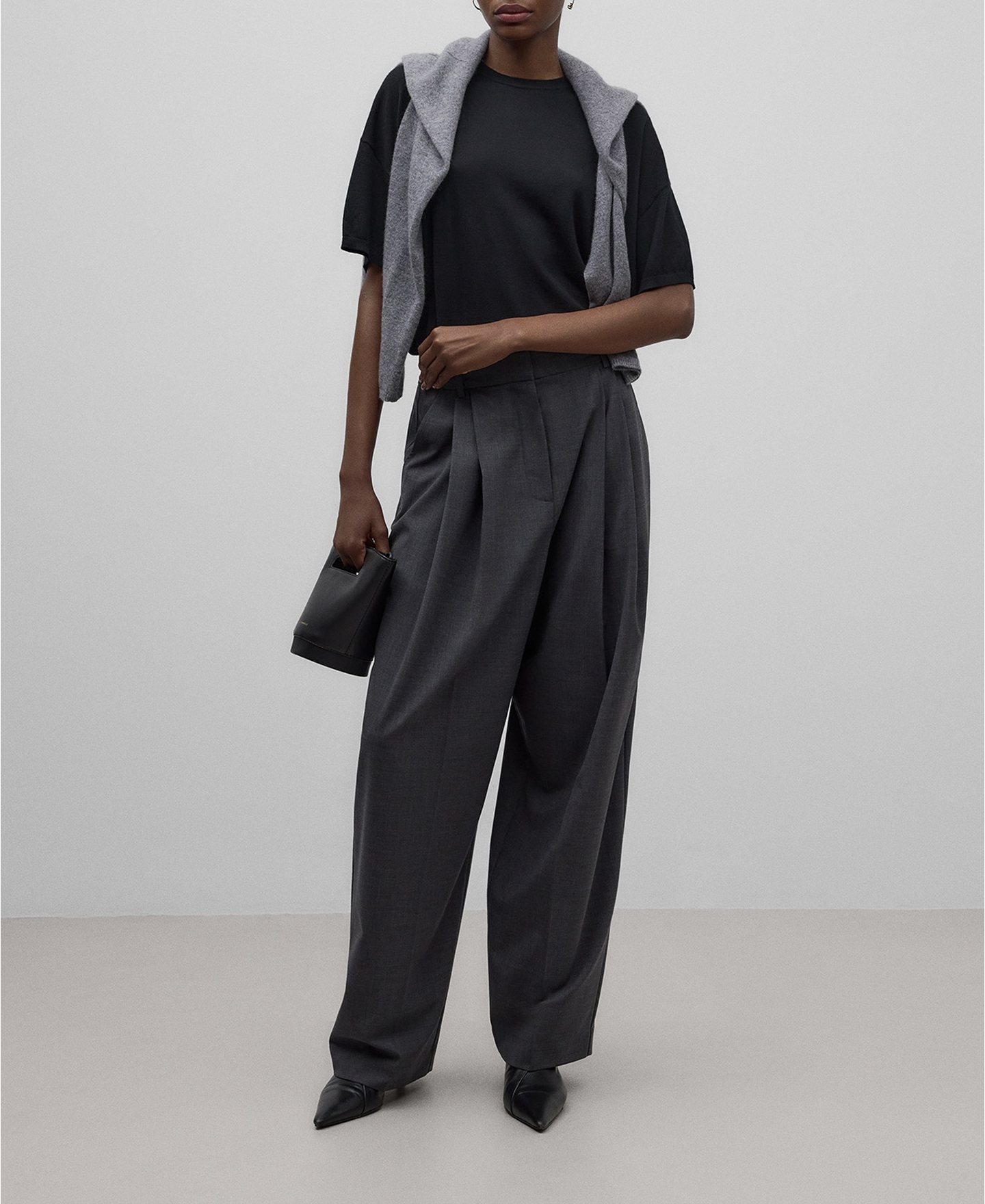 Merino wool short sleeve sweater woman image number 1
