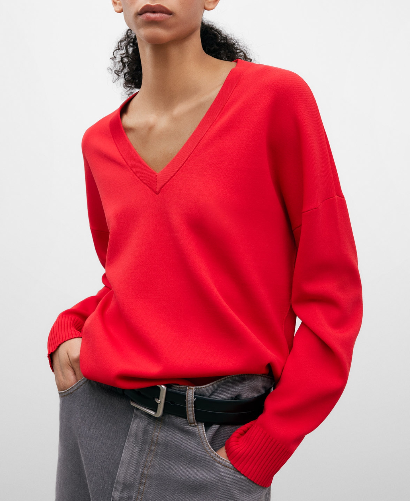 Jersey básico escote pico image number 0