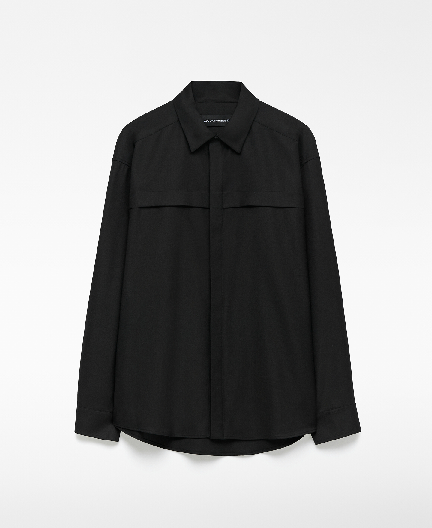 Shirt with horizontal pleat man image number 4