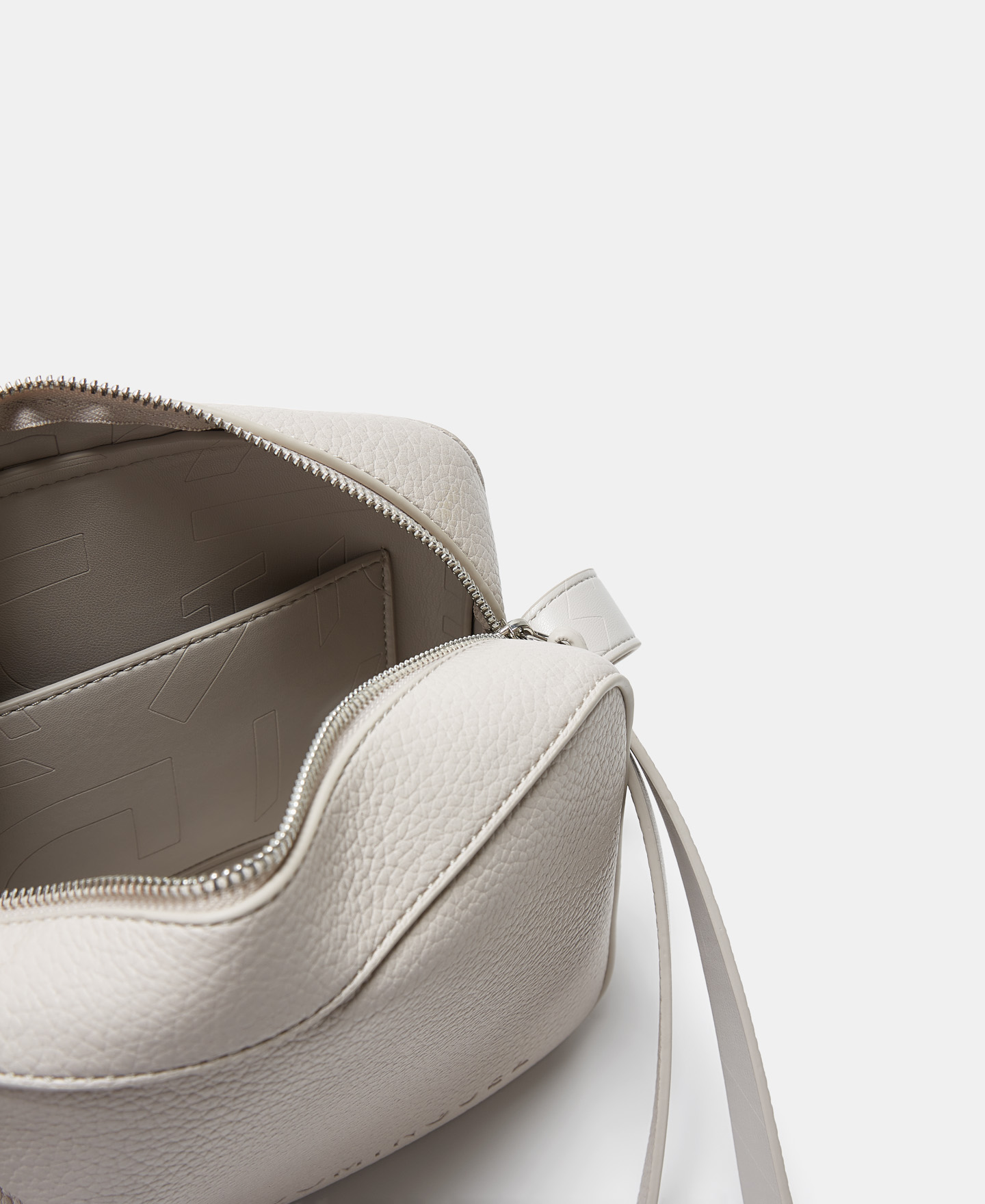 Square granulated shoulder strap image number 1