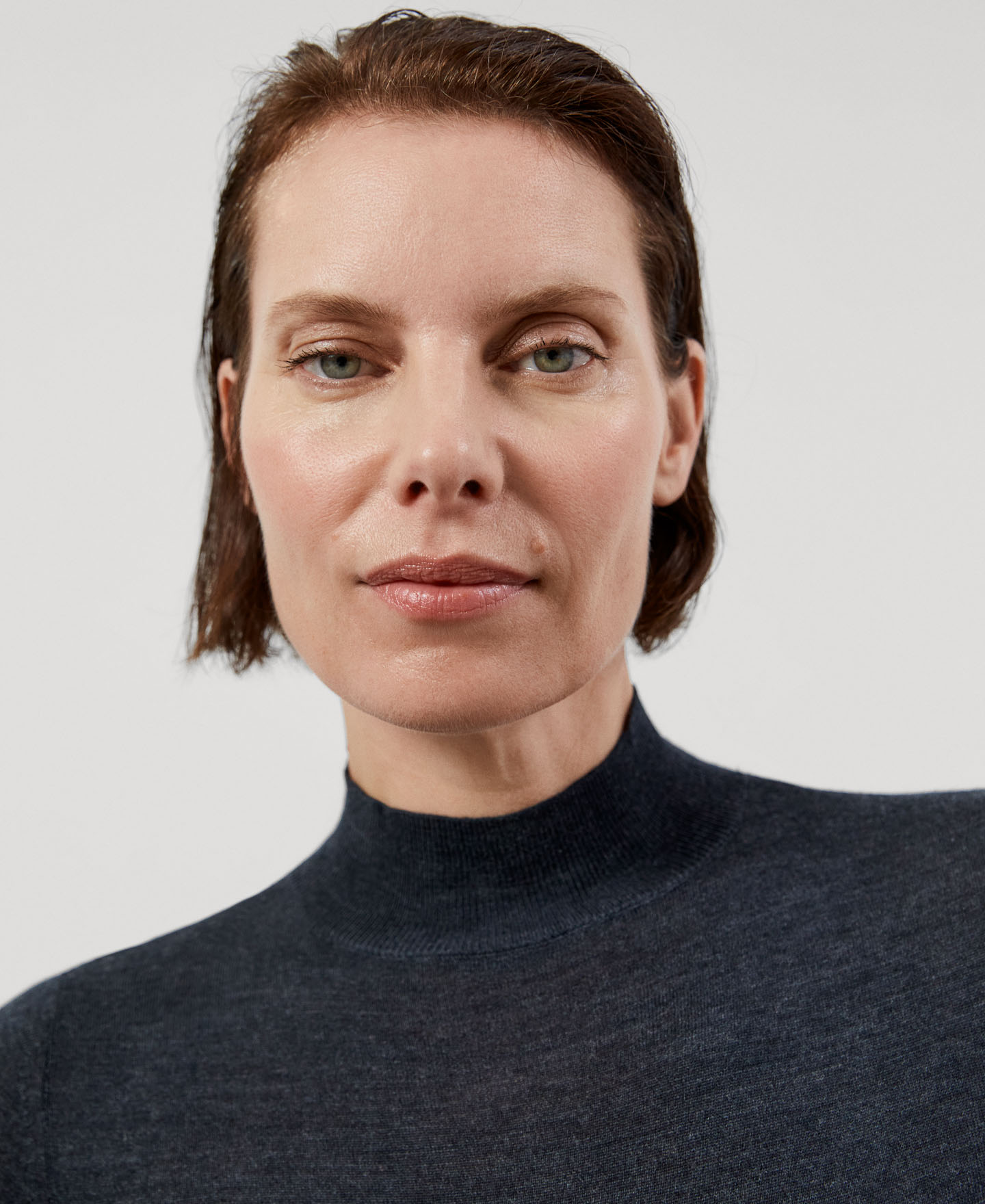 Merino wool high collar sweater image number 3