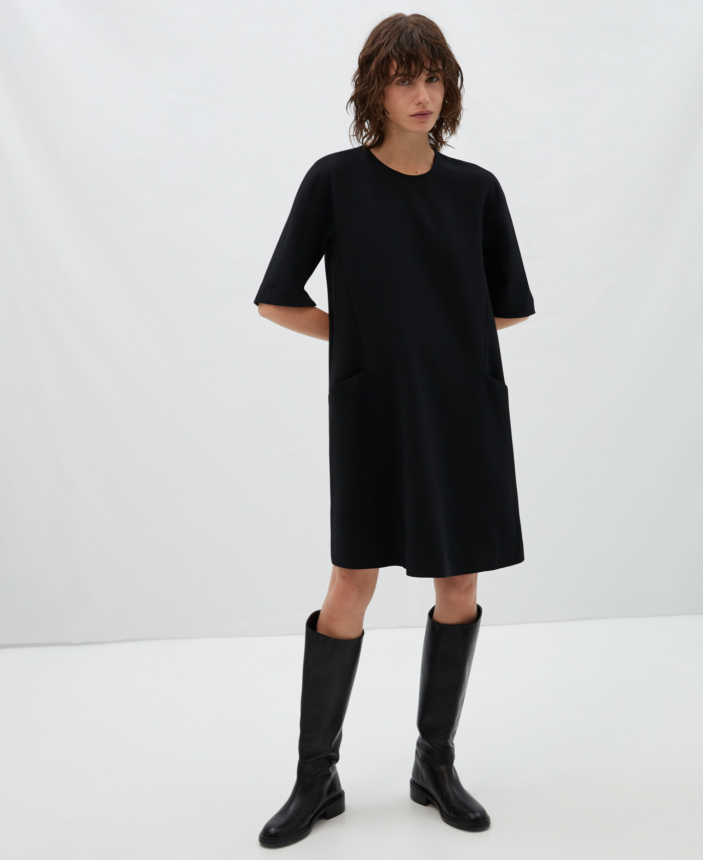 A-line dress with round neck image number 0
