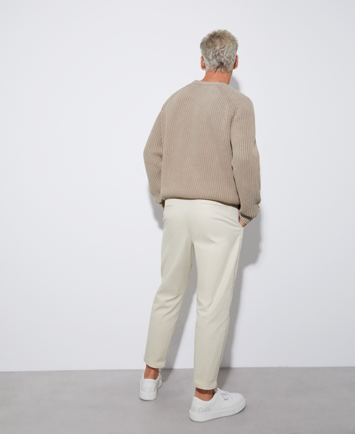 Carrot silhouette darts trousers image number 2
