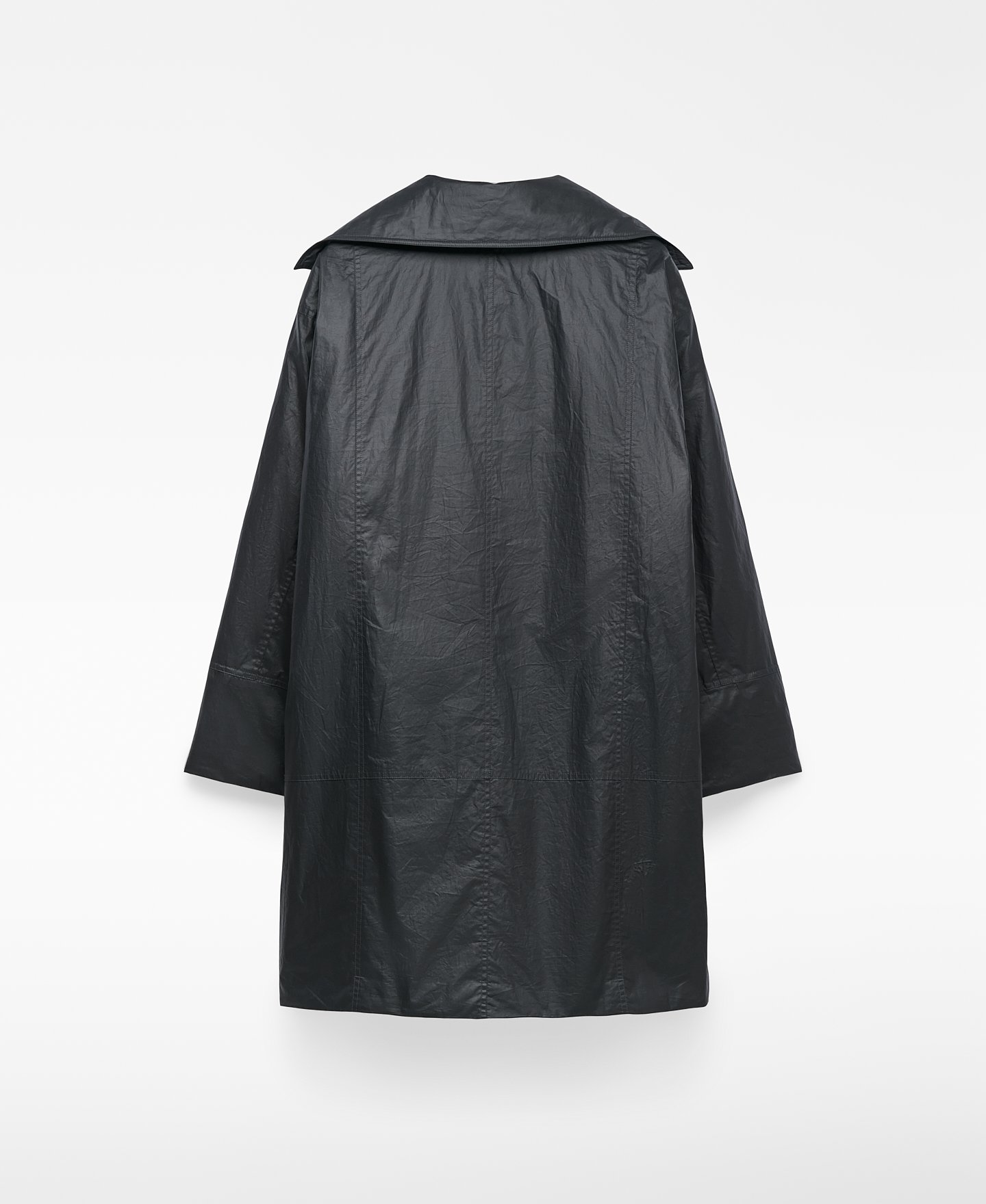Oversize waterproof trench coat man image number 5