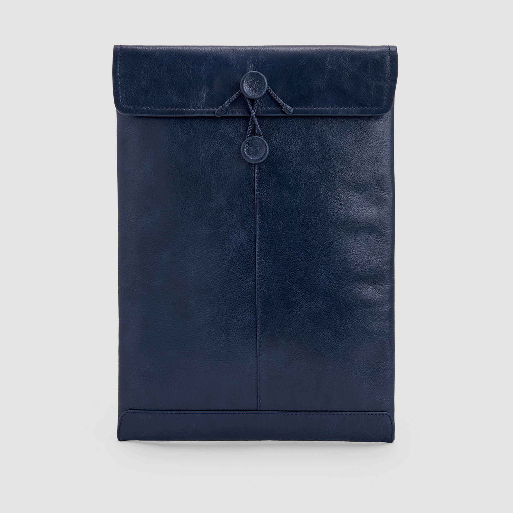 Responsible leather laptop case image number 0