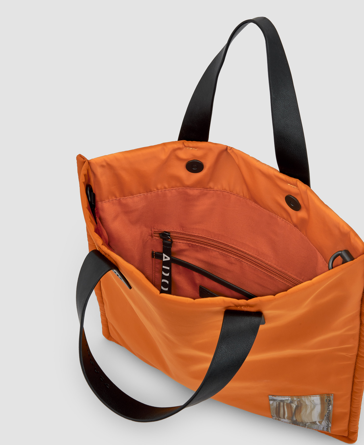 Recycled nylon superthin shopper bag image number 3