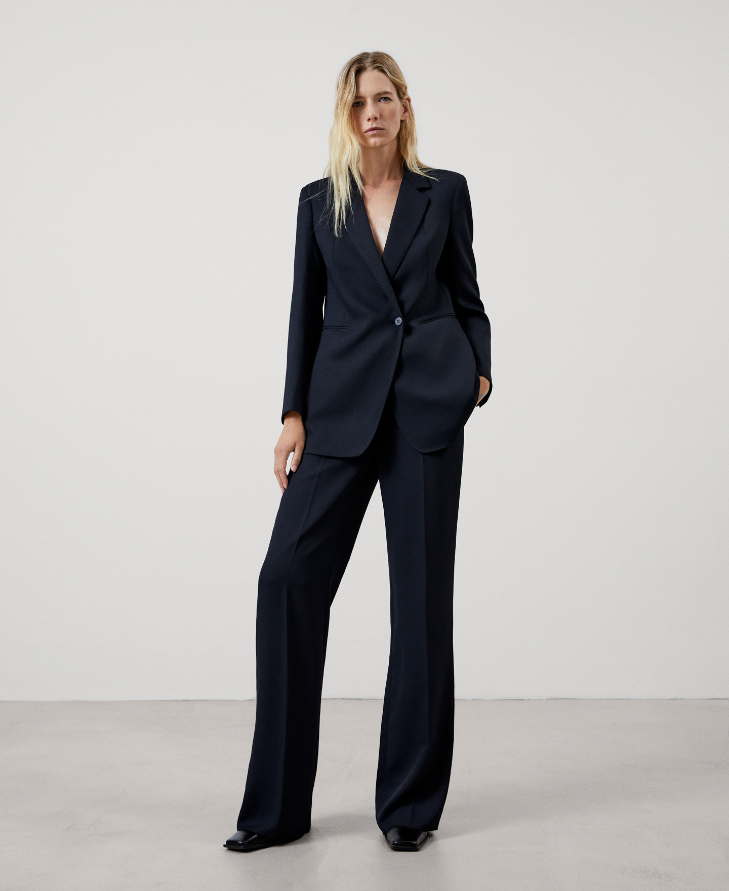 High-waisted palazzo trousers image number 1
