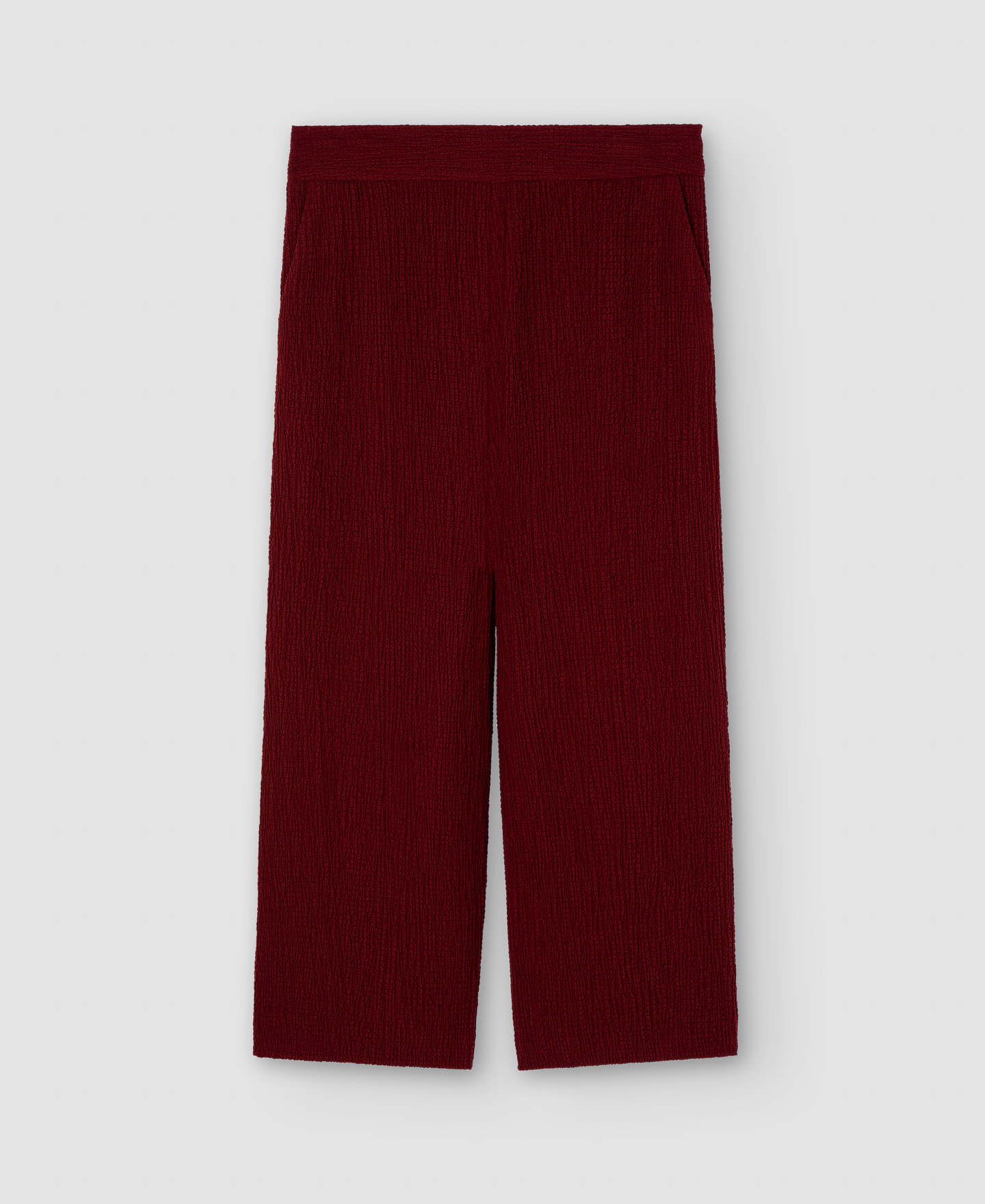 Long and loose trousers image number 4