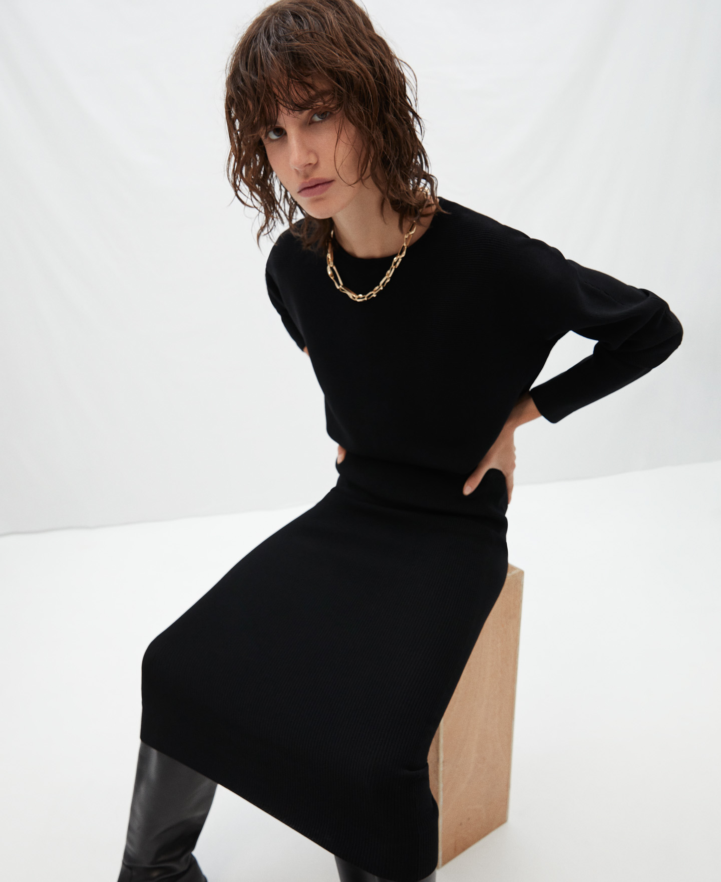 English knit Japanese sleeve sweater image number 3