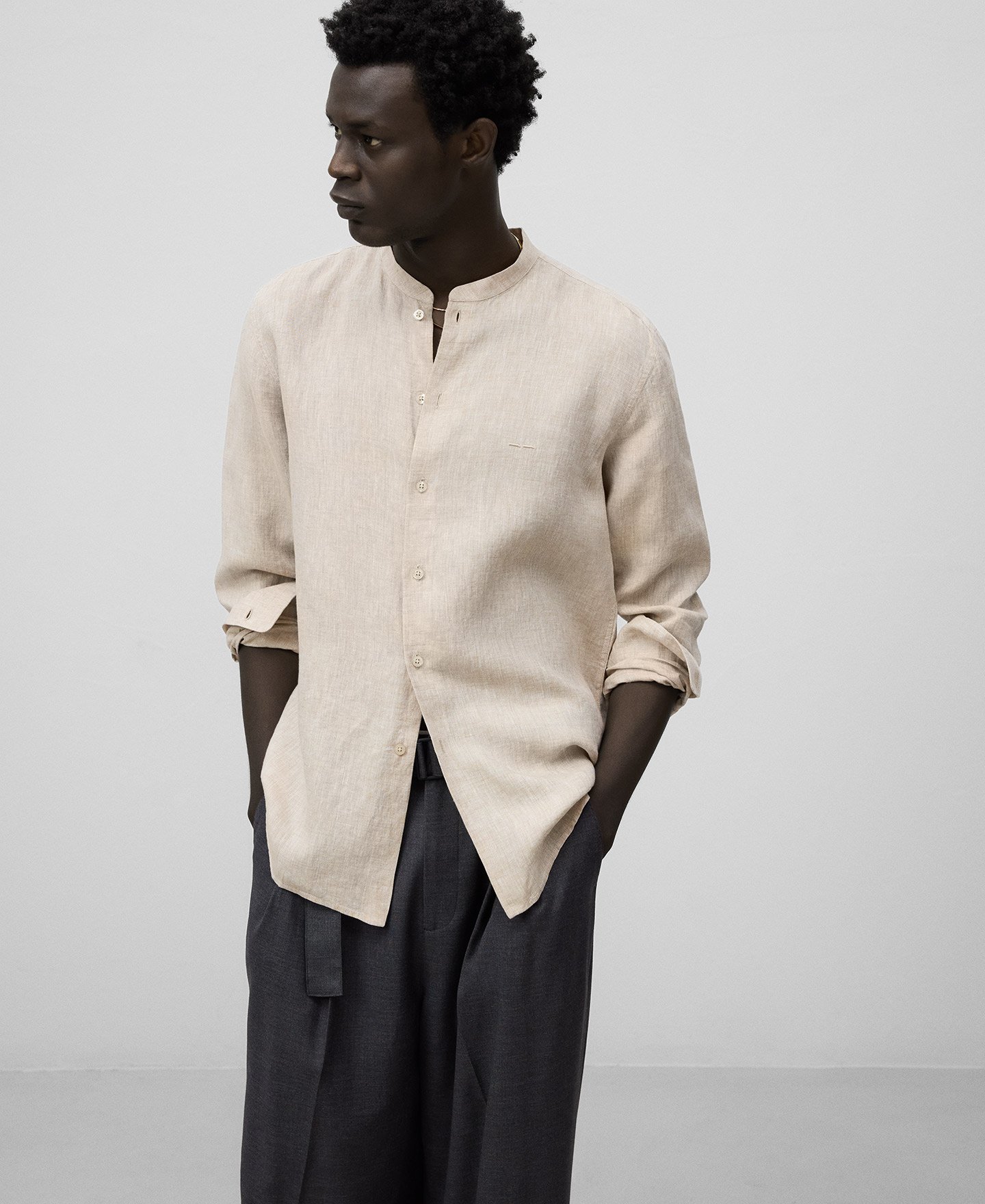 European linen Mandarin collar shirt man image number 0
