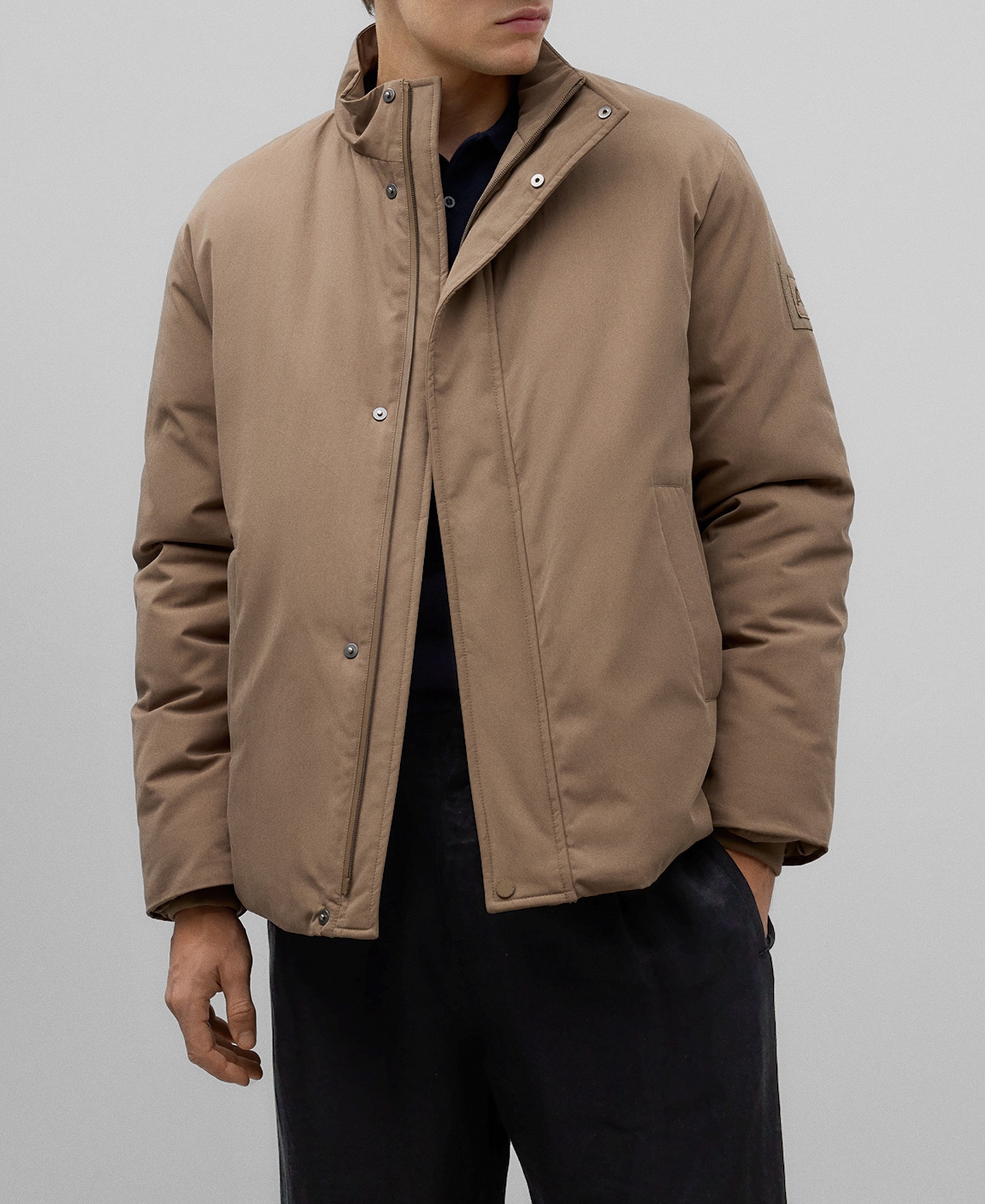 Chaquet&oacute;n corto acolchado hombre image number 0