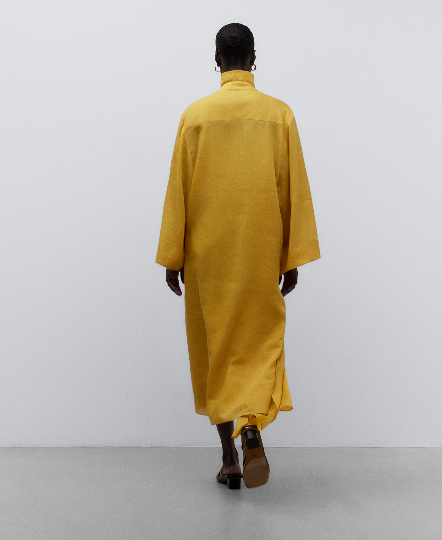 Yellow asymmetric dress woman image number 2