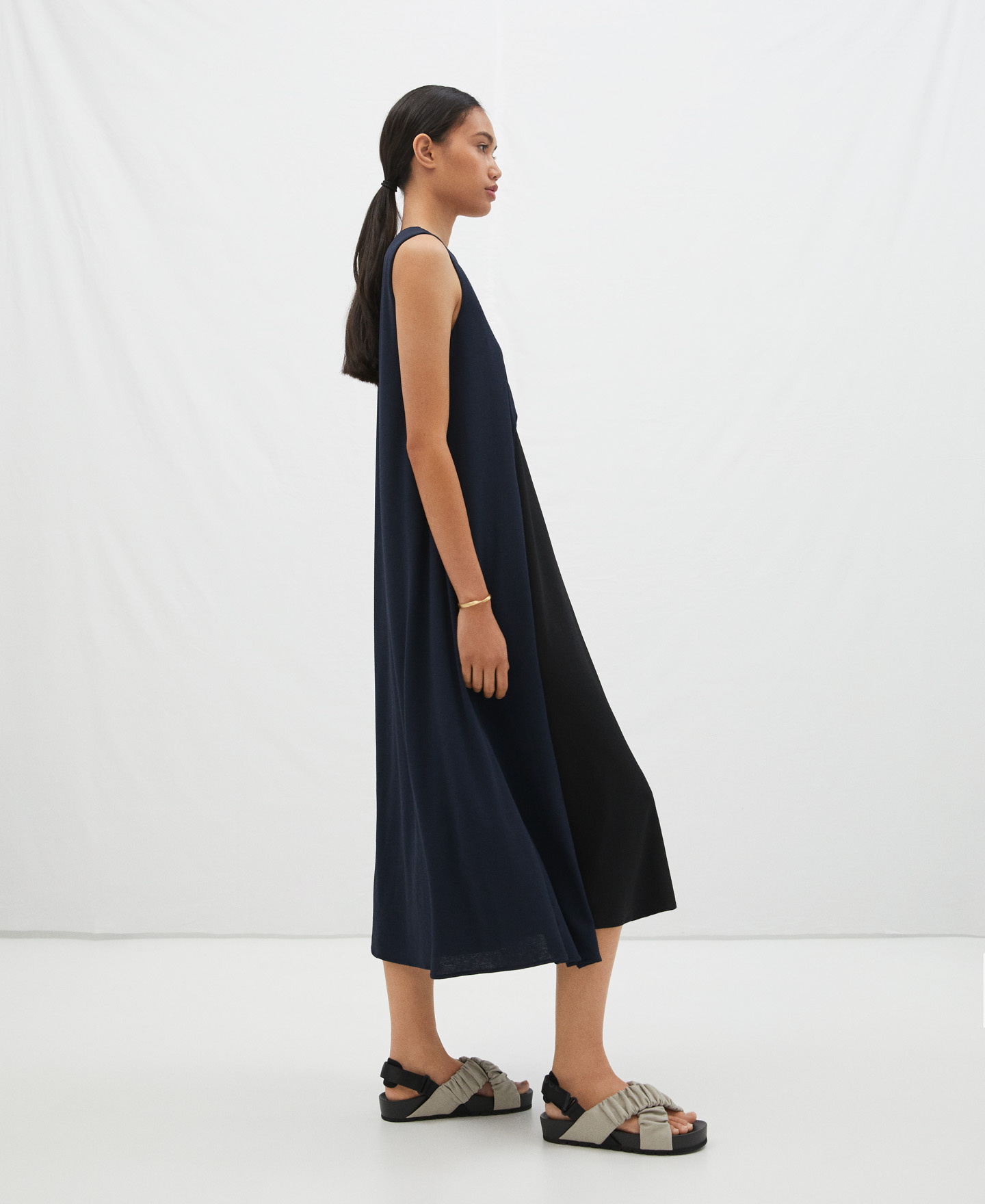Vestido de doble capa image number 3