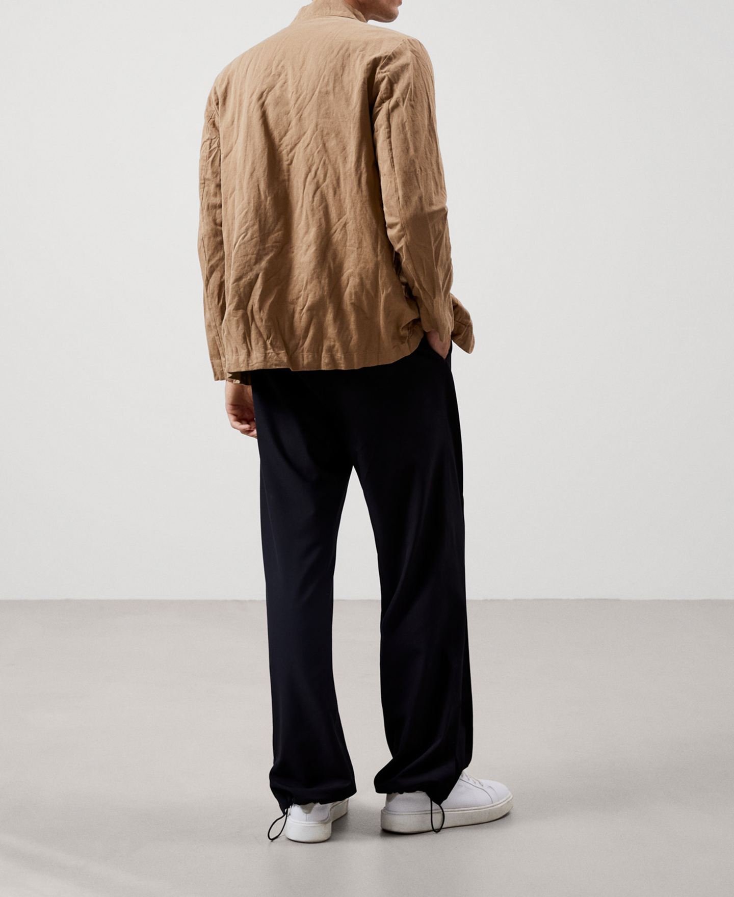 Blazer cuello Mao cuatro botones image number 2