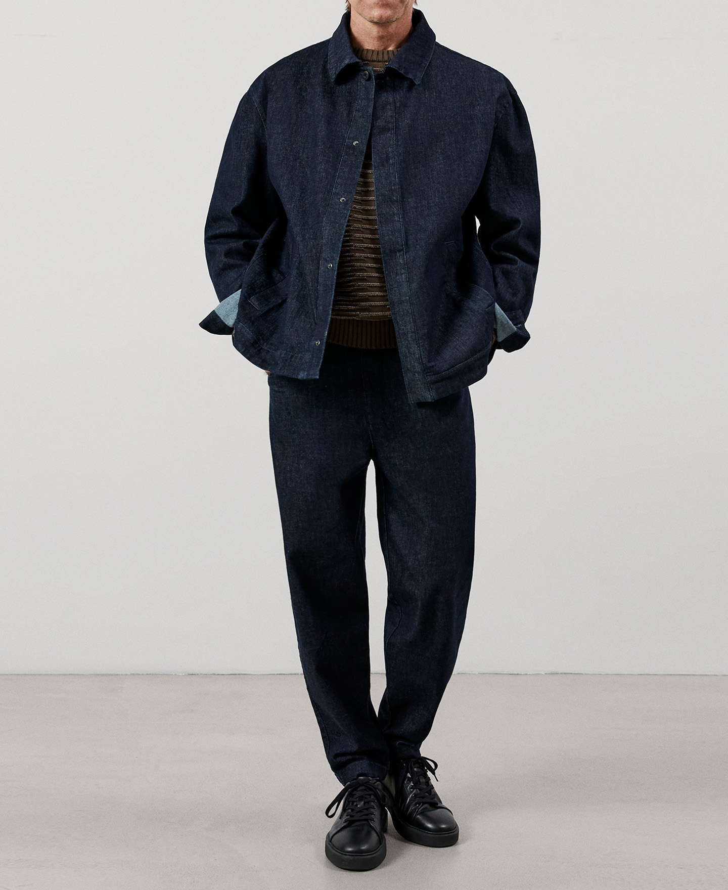 Organic cotton sweater image number 1