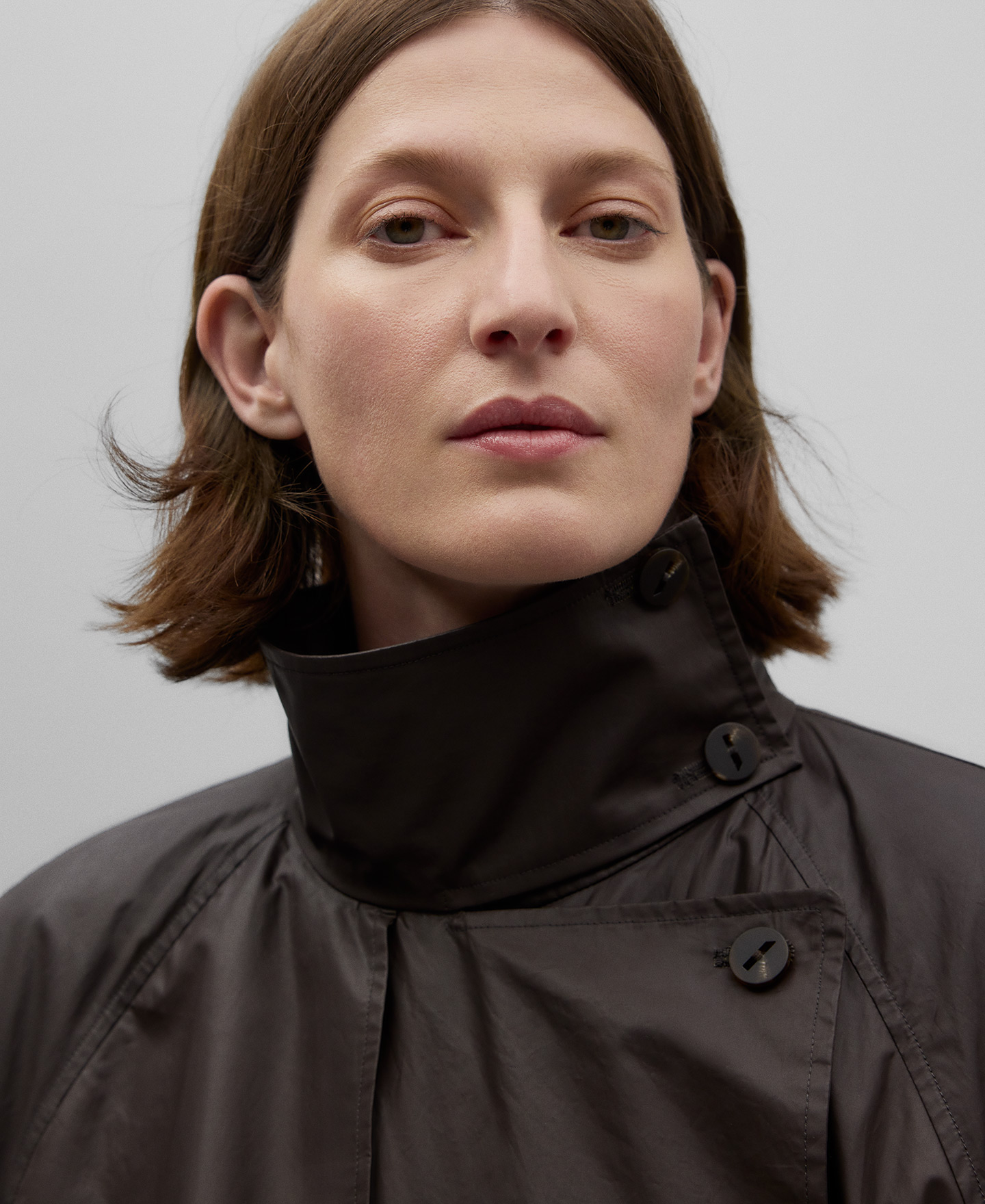 High neck cotton trench woman image number 3