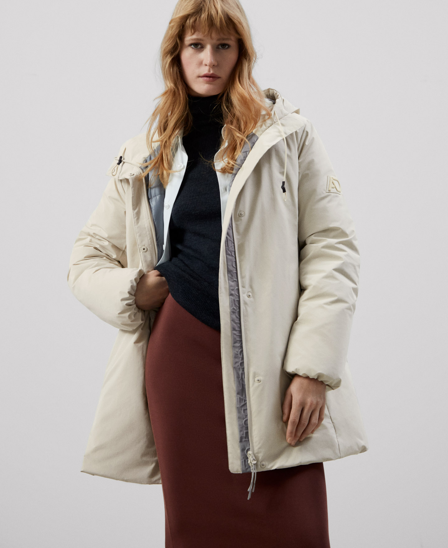 Hooded padded jacket image number 0
