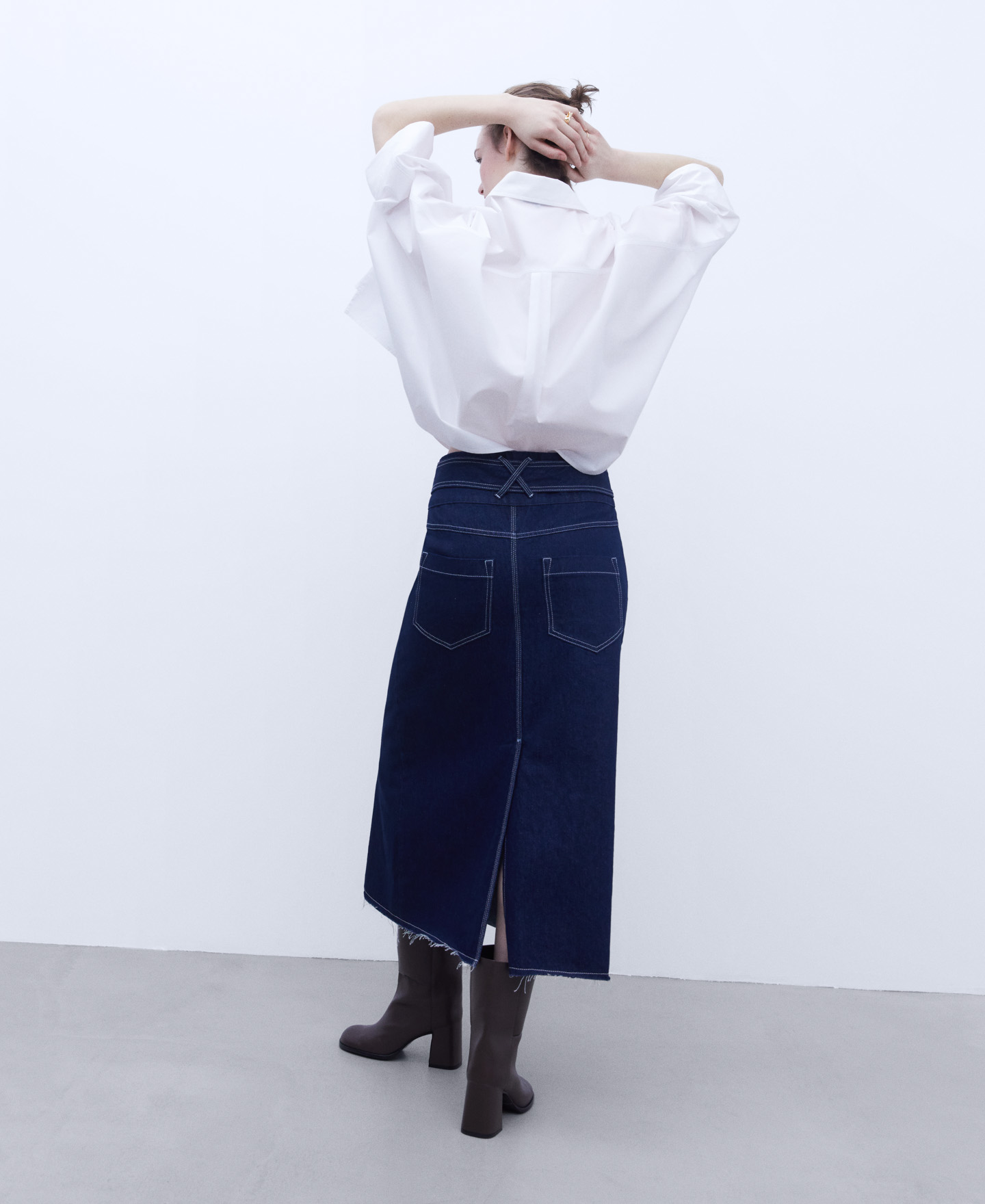 Midi denim skirt image number 2