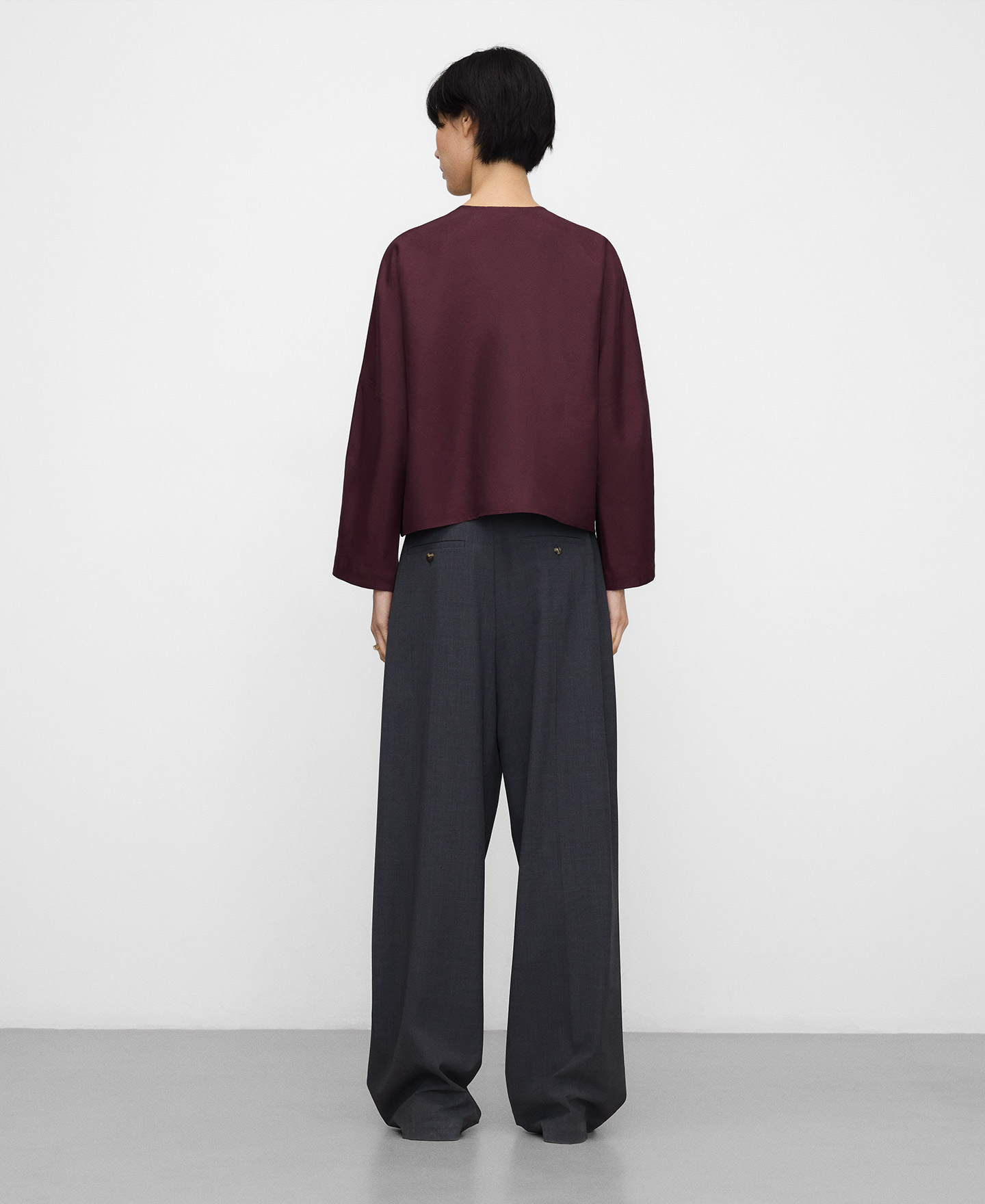 Crew collar short shirt image number 2