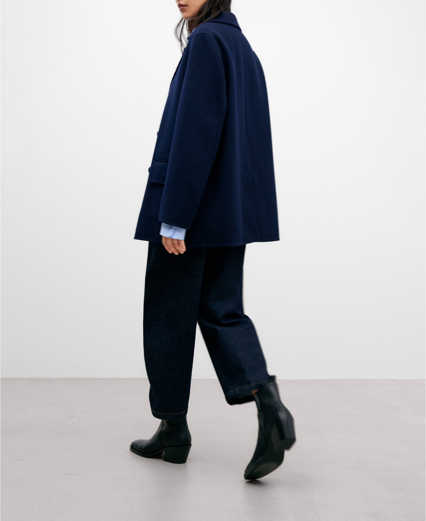 Three-quarter length tailored coat women image number 2