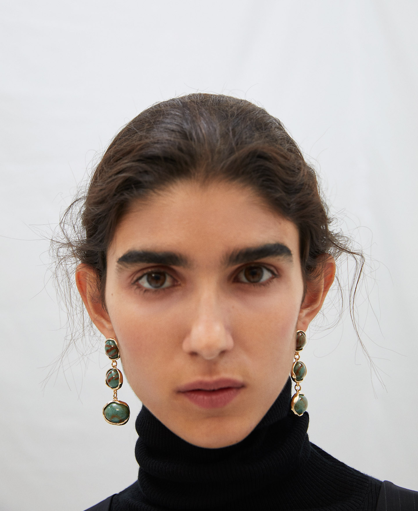 Author's resin chain link earrings image number 3