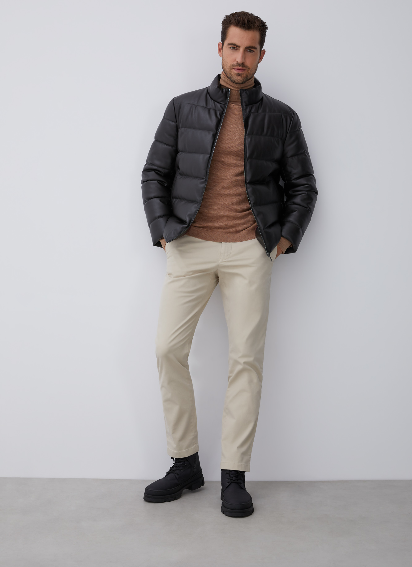 Mottled sweater with roll edge neck image number 5