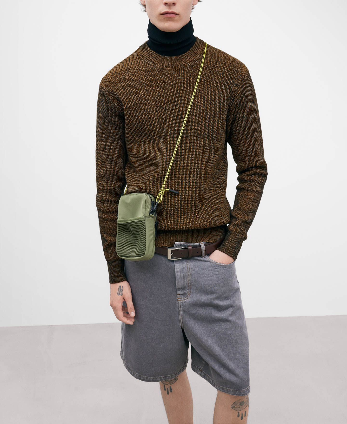 Mixed brown crew neckline sweater image number 4