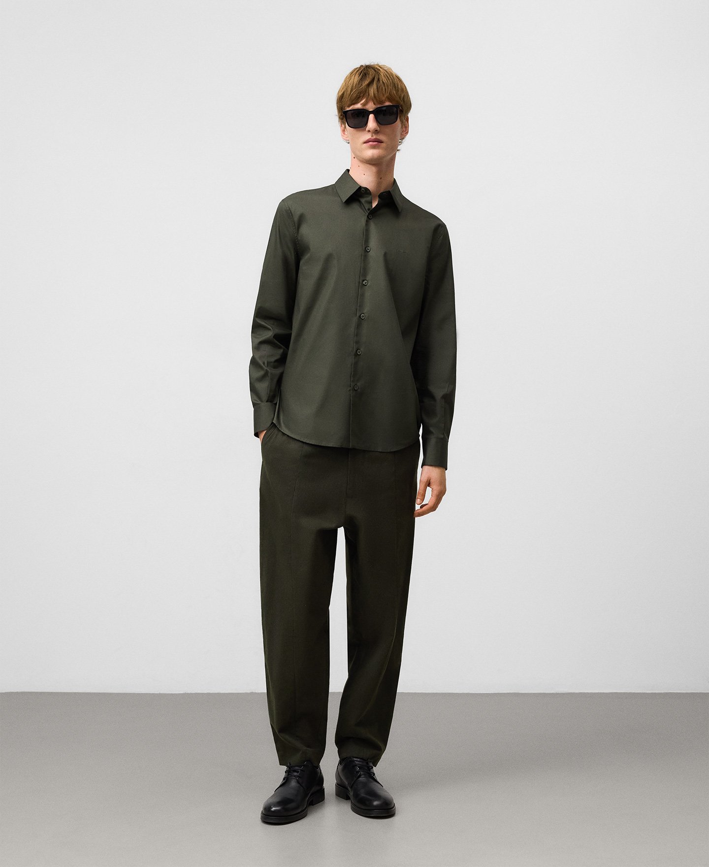 Regular fit lapel collar shirt man image number 1