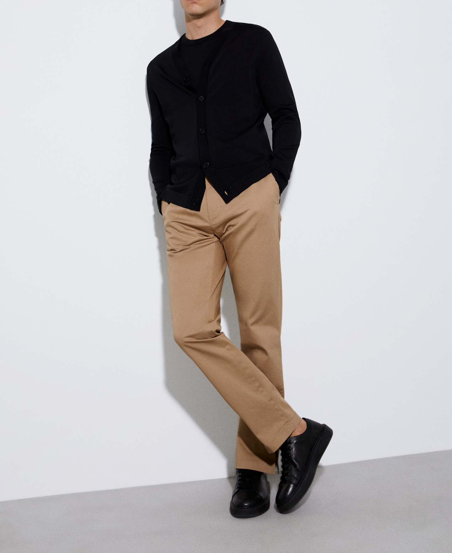 Responsible cotton chino pants image number 1