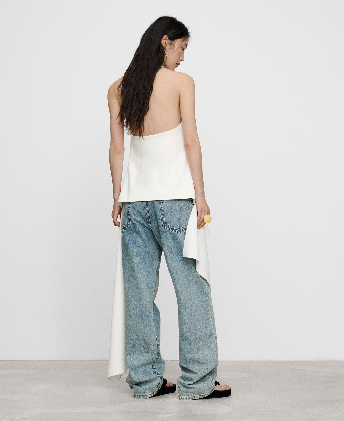 Asymmetrisches Neckholder-Oberteil image number 2