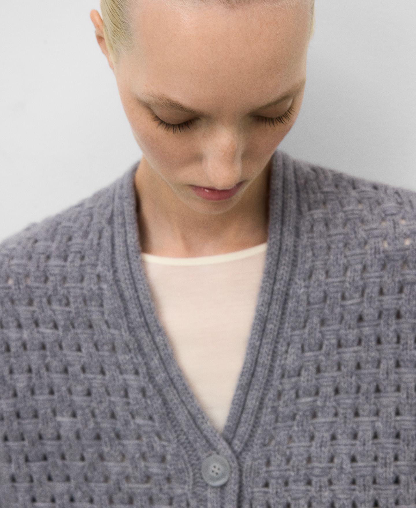 Wool openwork knit cardigan woman image number 3