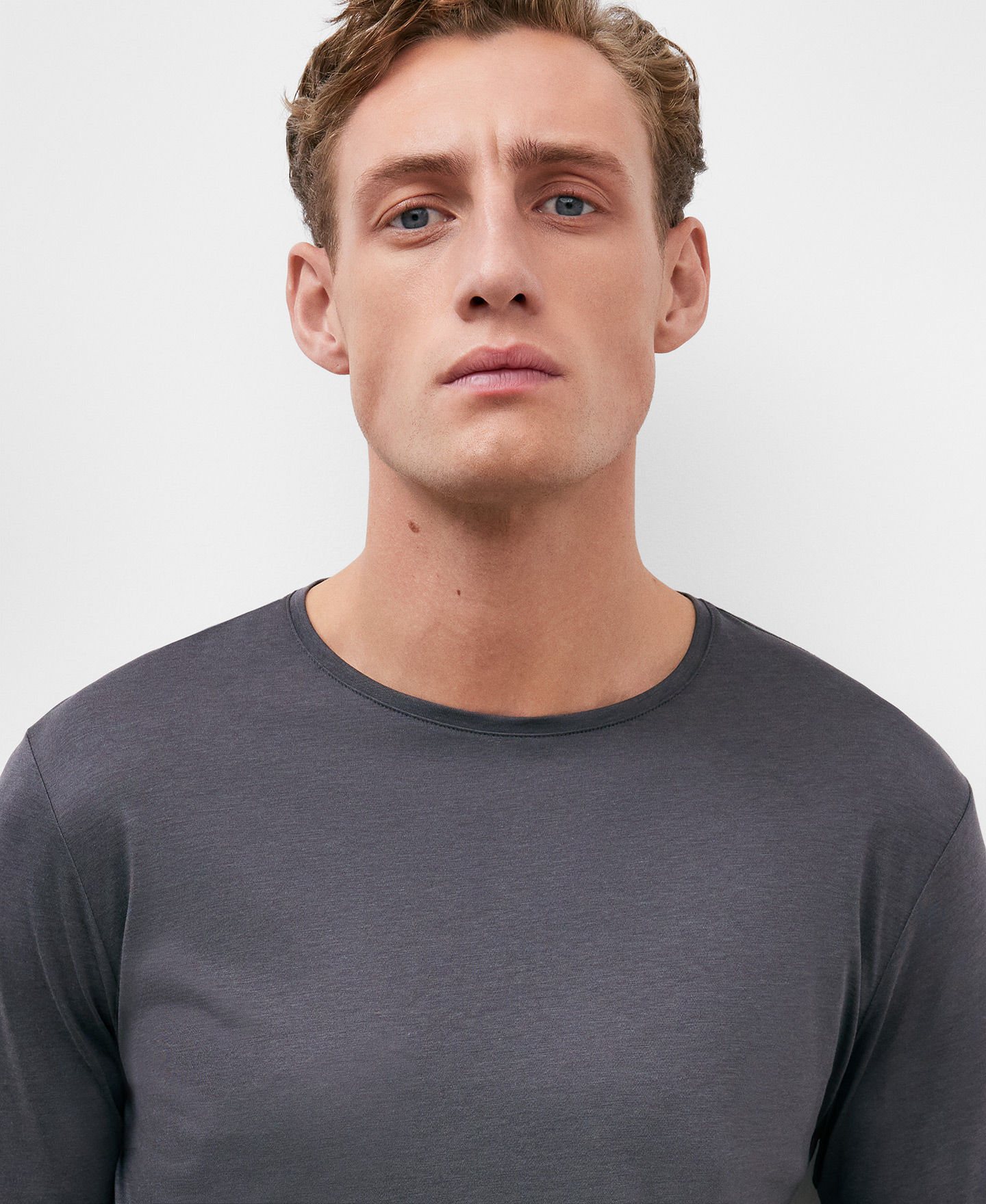 Lyocell T-shirt for men image number 3