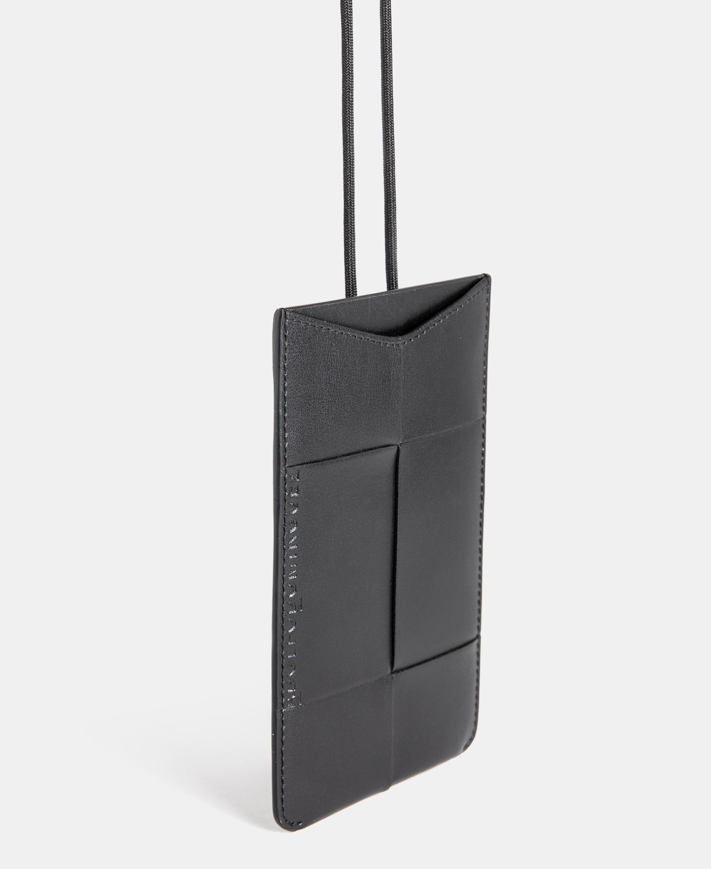 Mobile phone holder in cowhide image number 2
