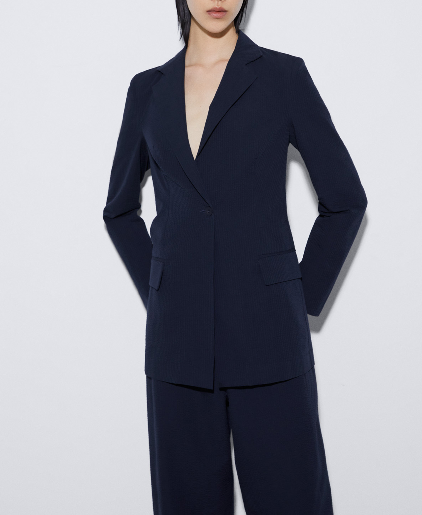 Tailored blazer in responsible cotton image number 0