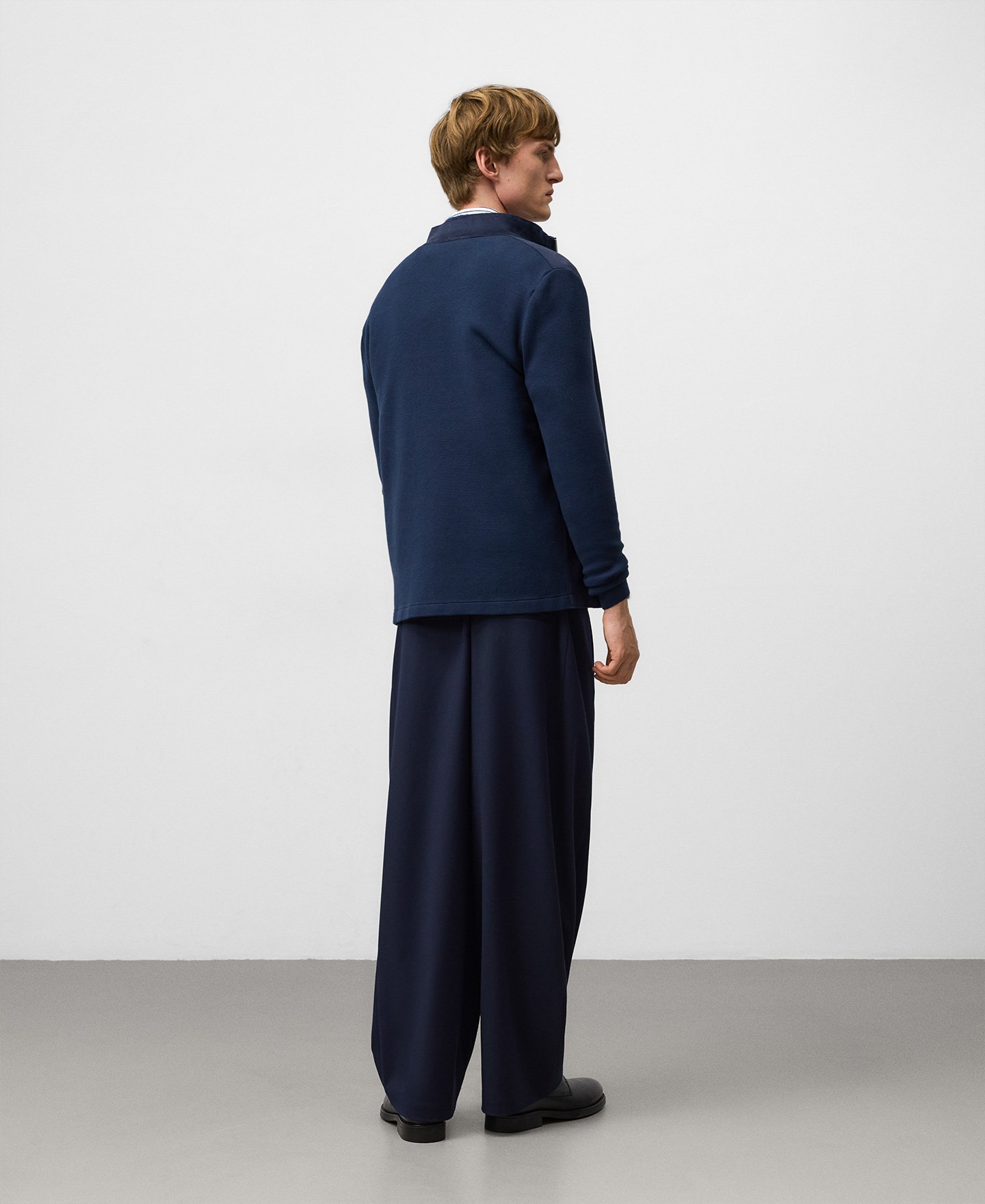 Faux suede and knit cardigan man image number 2