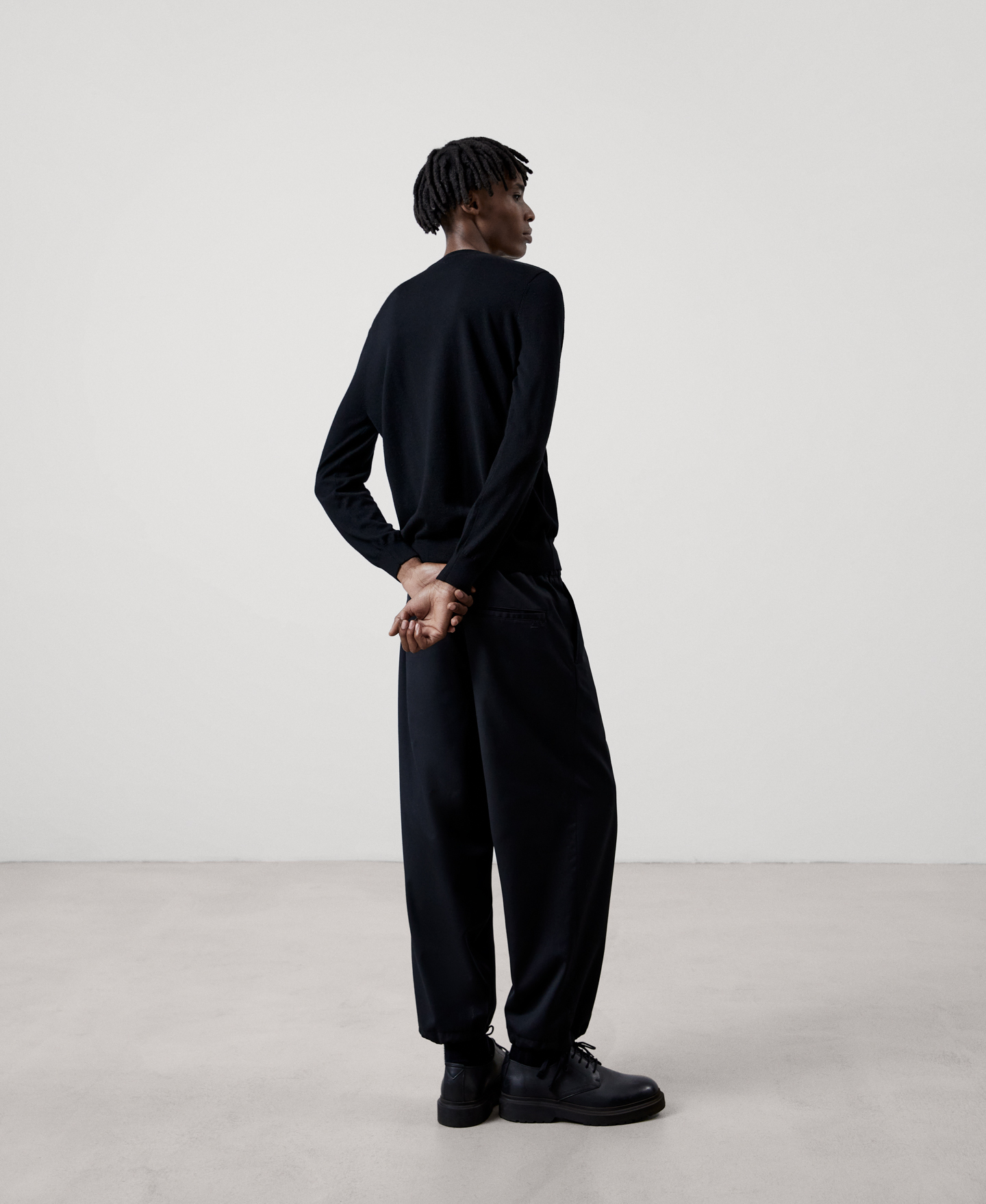 Merino wool crew neck sweater image number 2