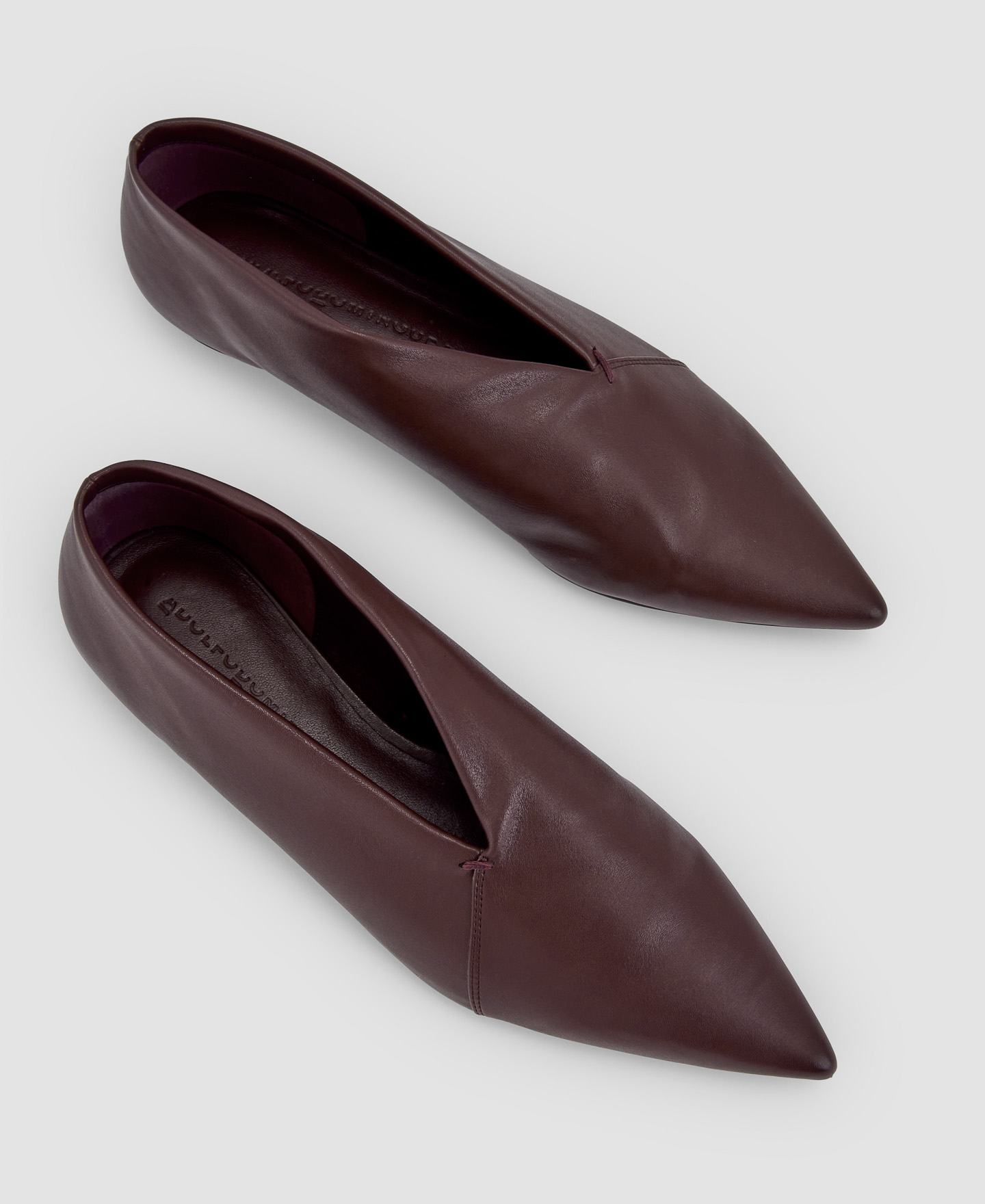 Asimetric V-vamp ballet flats image number 1