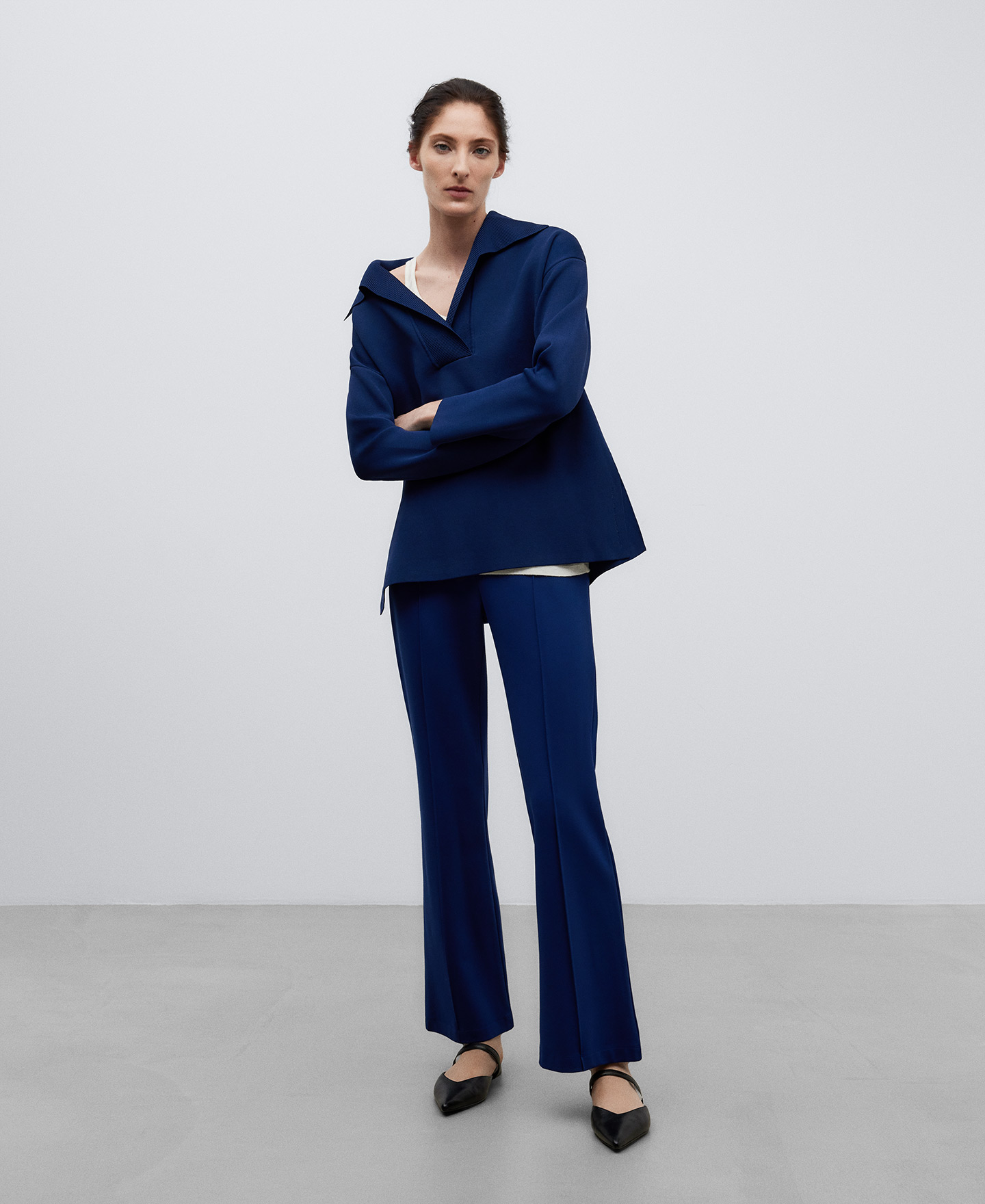Pull bleu marine pour femme image number 1