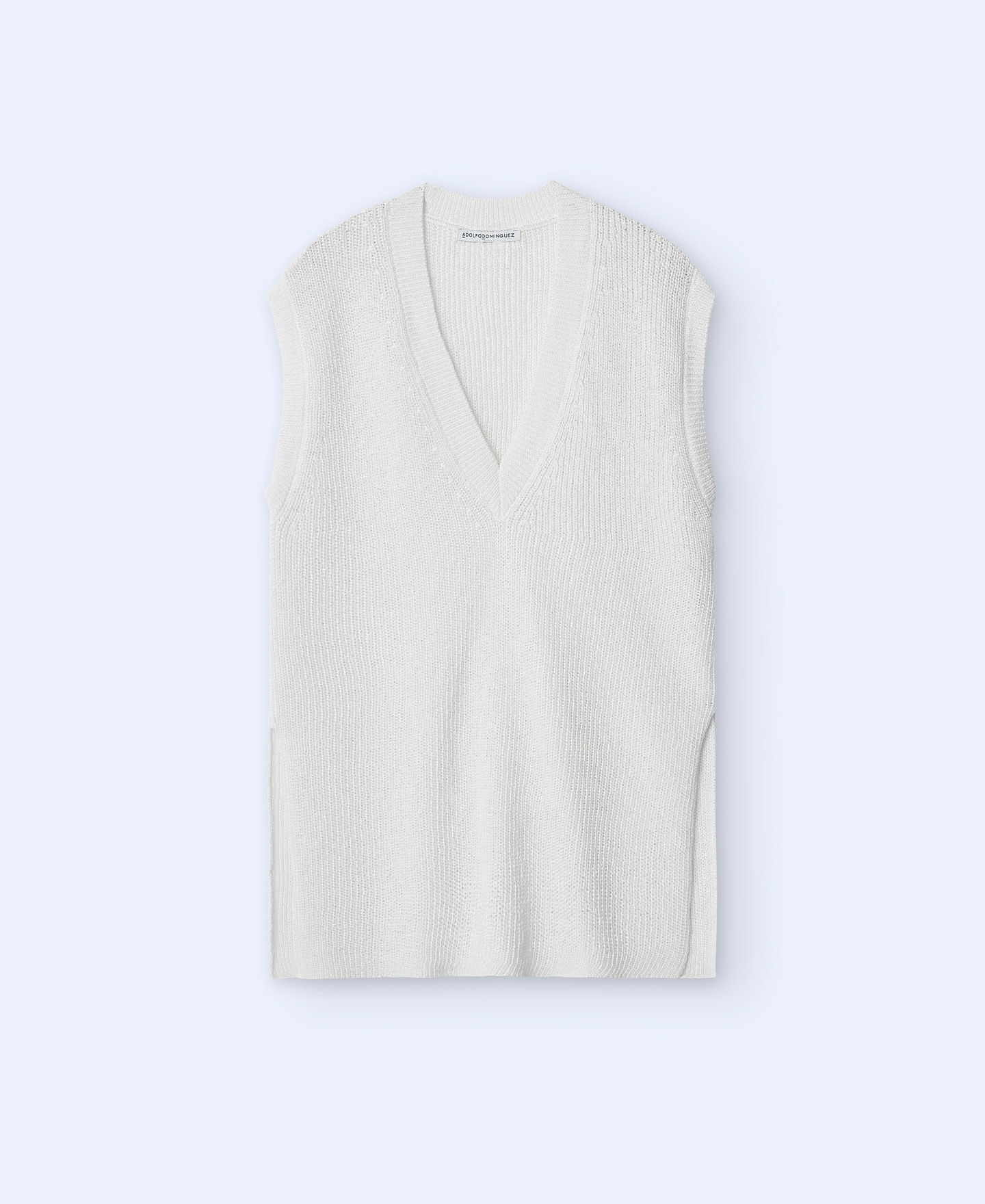 Long V-neckline waistcoat image number 4