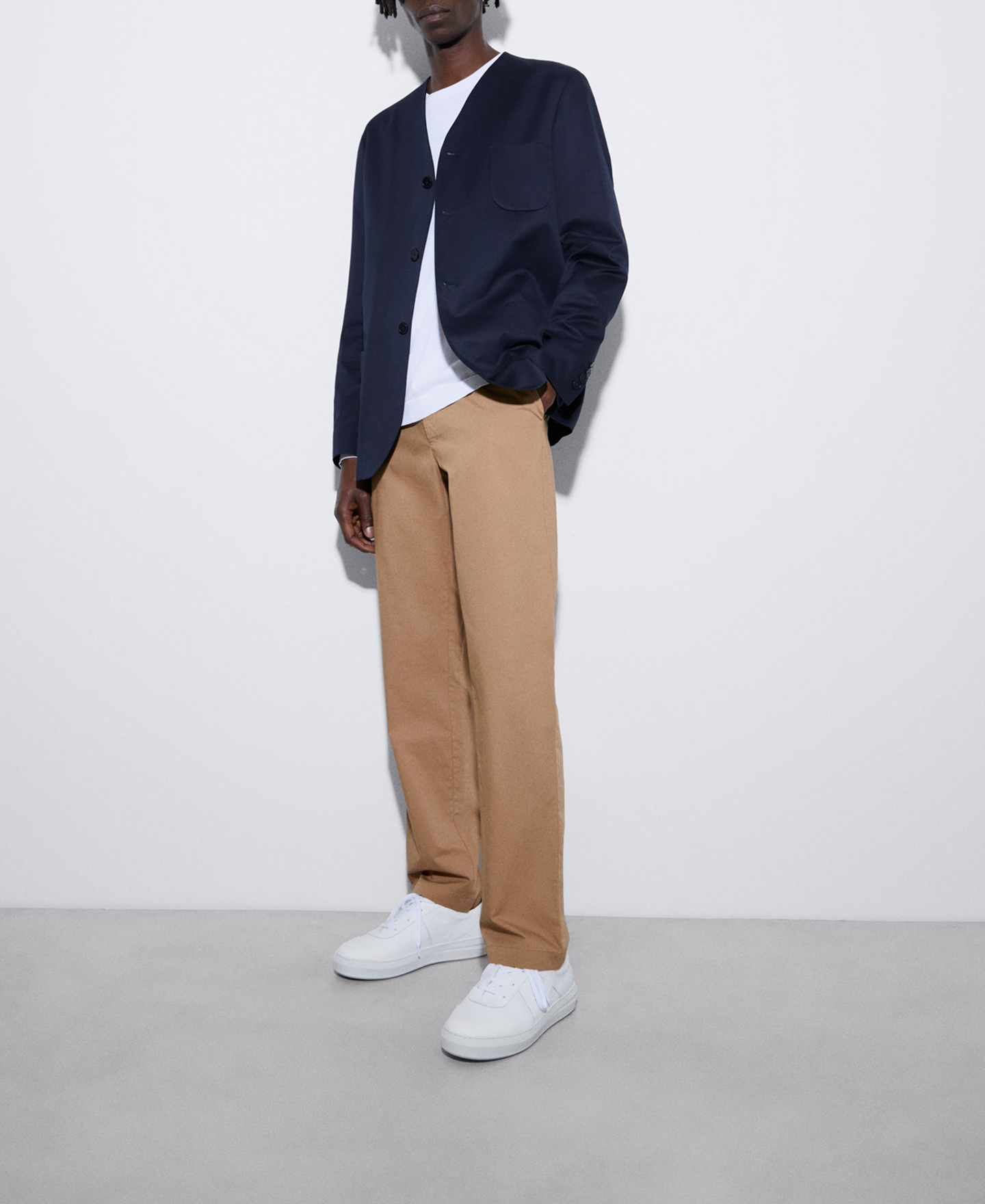 Straight trousers in cotton image number 1