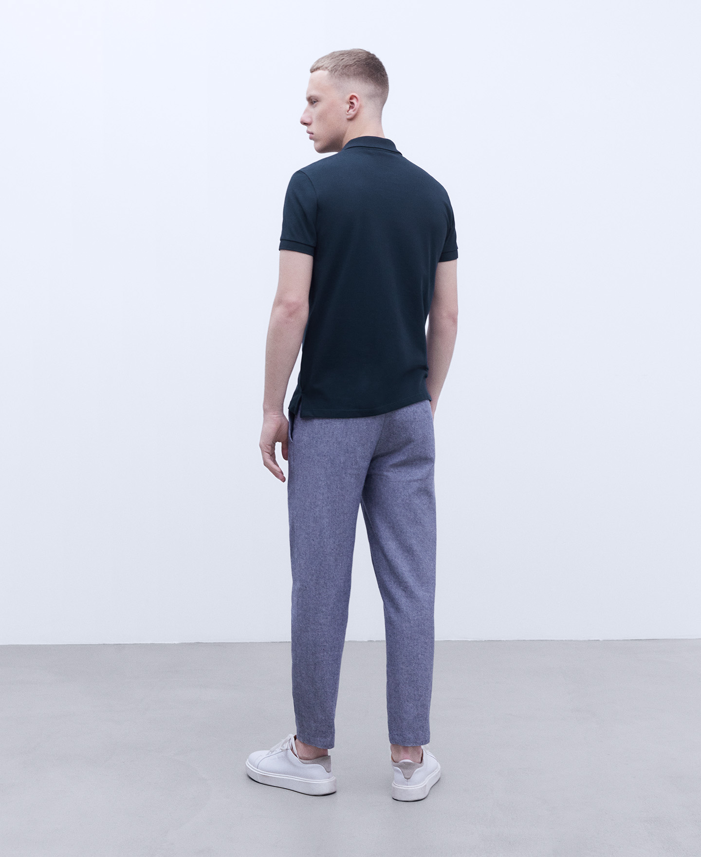 Slim fit cotton polo shirt image number 2