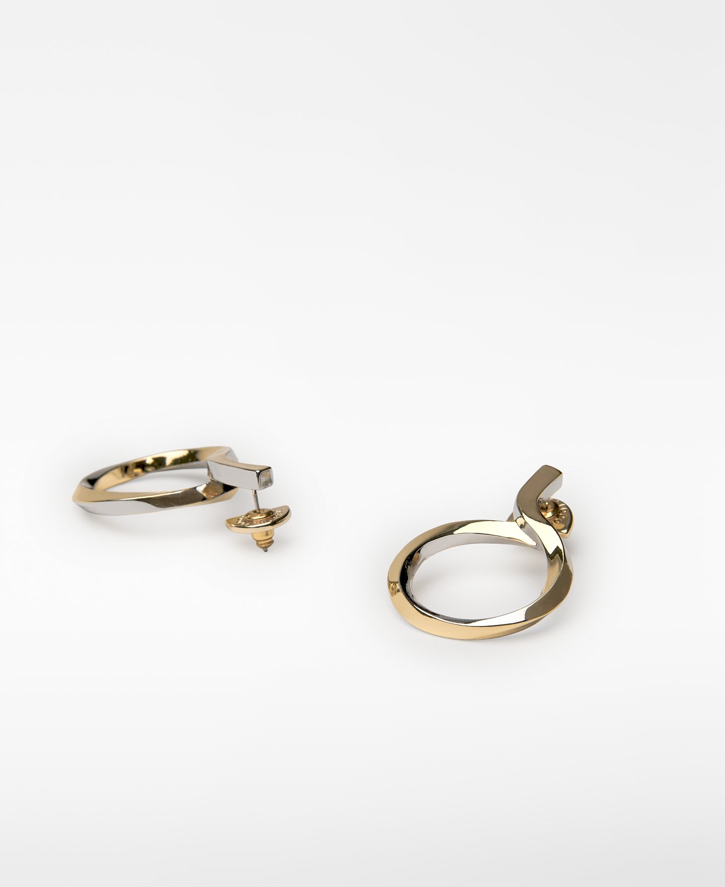 Two-tone metal circular earrings image number 1