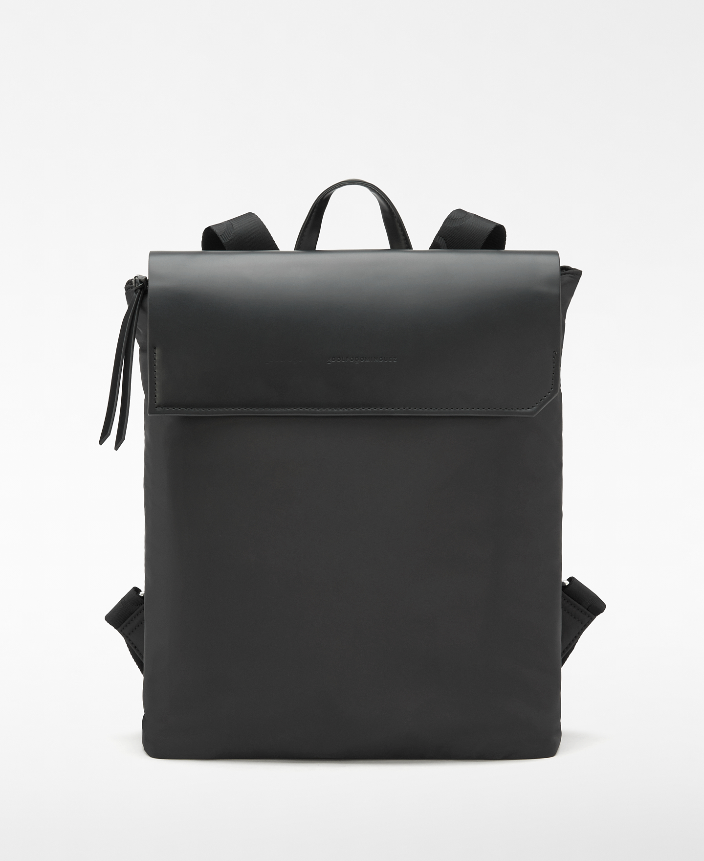 Mochila compacta nailon image number 0