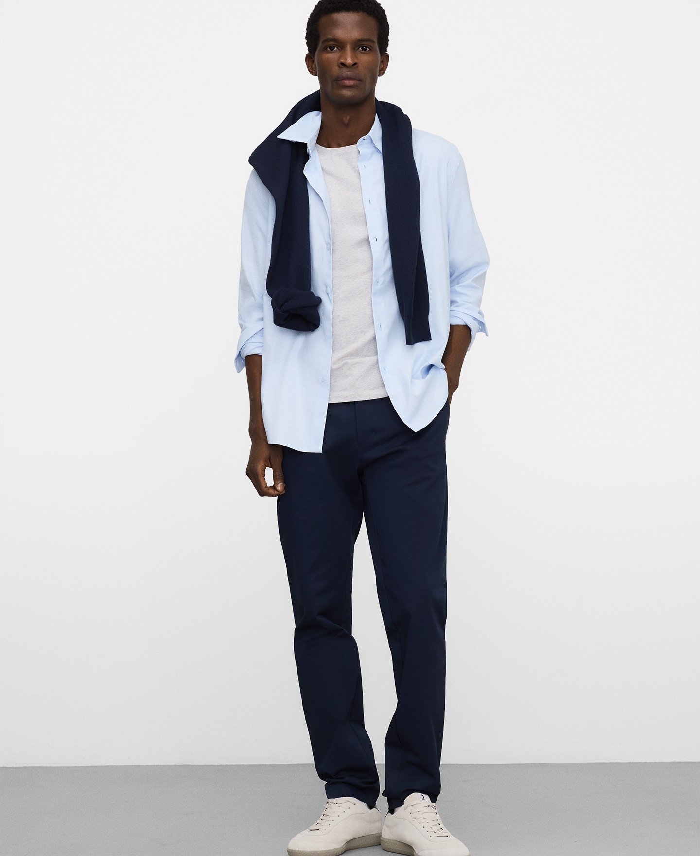 Pantal&oacute;n chino slim fit algod&oacute;n image number 1